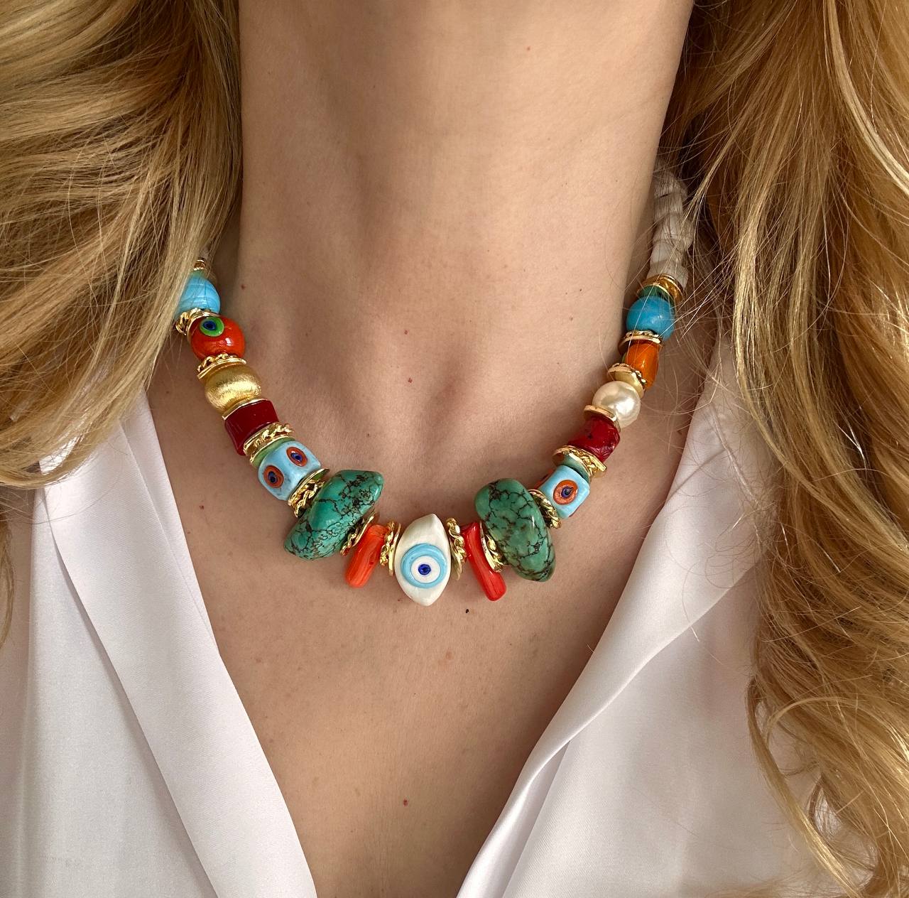 Gold Renk Altın Kaplama Orijinal Turkuaz ve Cam Boncuk Detaylı Kolye Uzunluk 45 cm. 50 cm.