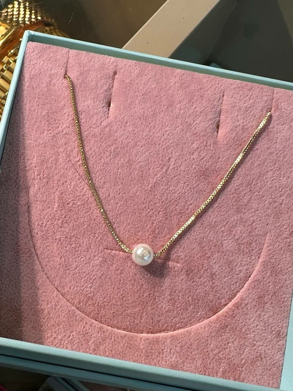 Vip Çelik Gold Renk Doğal İnci Detaylı Antialerjik Kolye Uzunluk Min. 45 cm. Max. 50 cm.