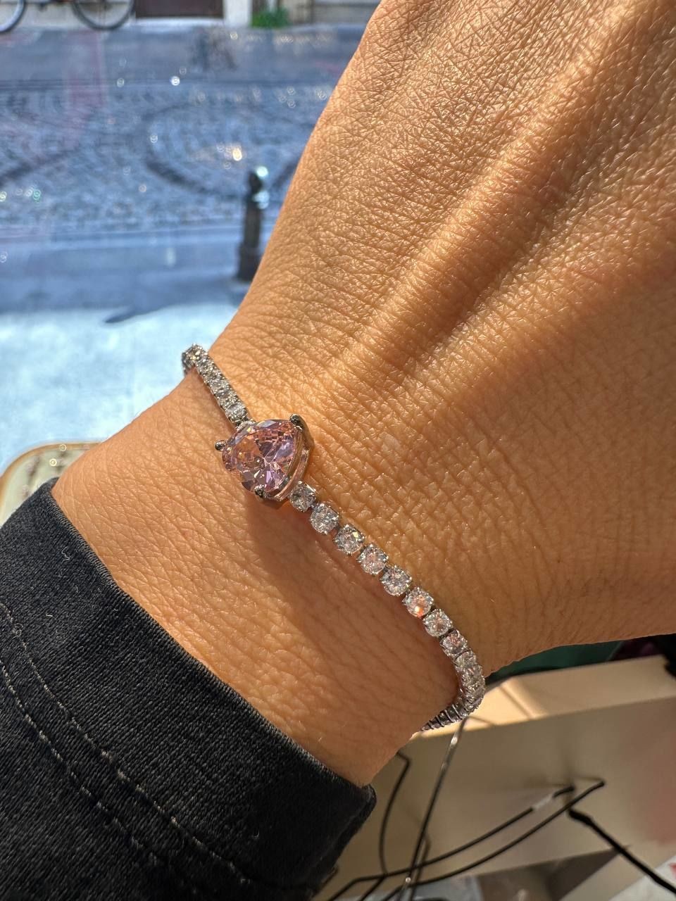 Vip Çelik Gümüş Renk Zirkon Taş Su Yolu ve Pembe Kalp Taş Premium Seri Bileklik Uzunluk 16,5 cm. Ek Klipsle 20,5 cm.