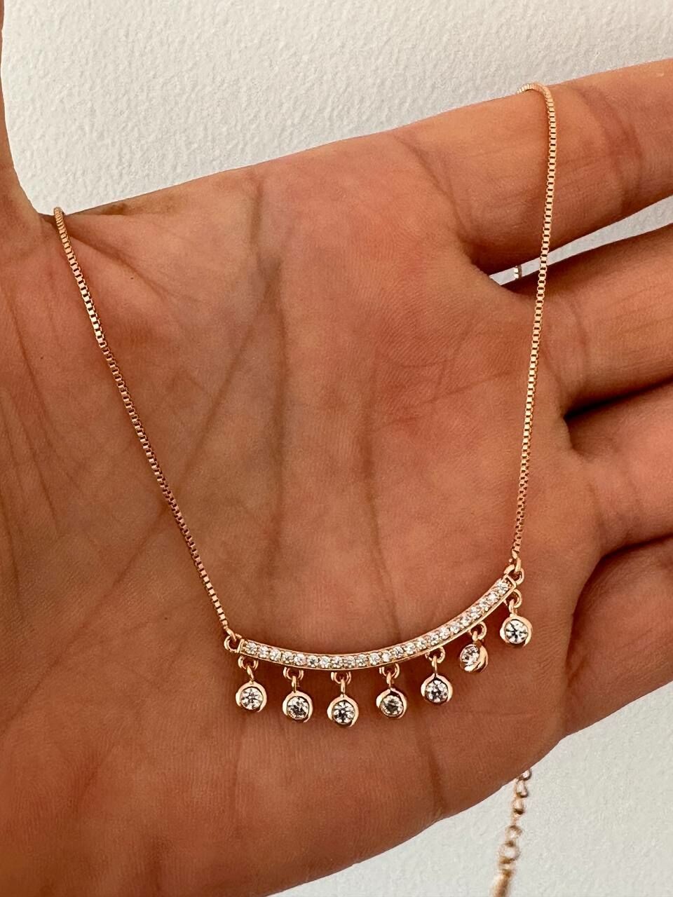 Vip Çelik Gold Renk Zirkon Taş Antialerjik Özel Seri Kolye Uzunluk 47 cm. Uç Genişlik 3 cm.