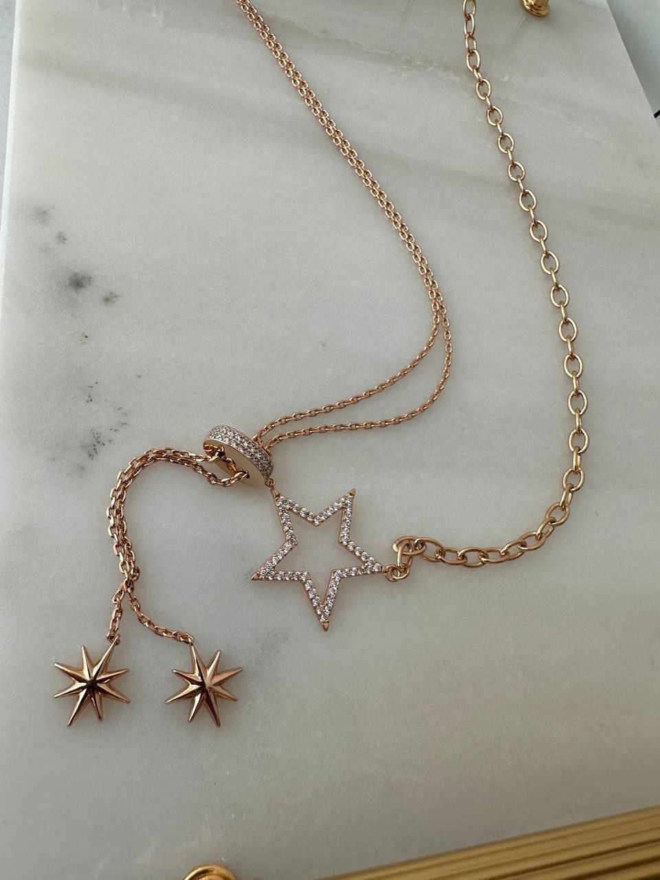 Vip Çelik Gold Renk Zirkon Taş Özel Tasarım Yıldız Figürlü Antialerjik Kolye Uzunluk 70 cm.
