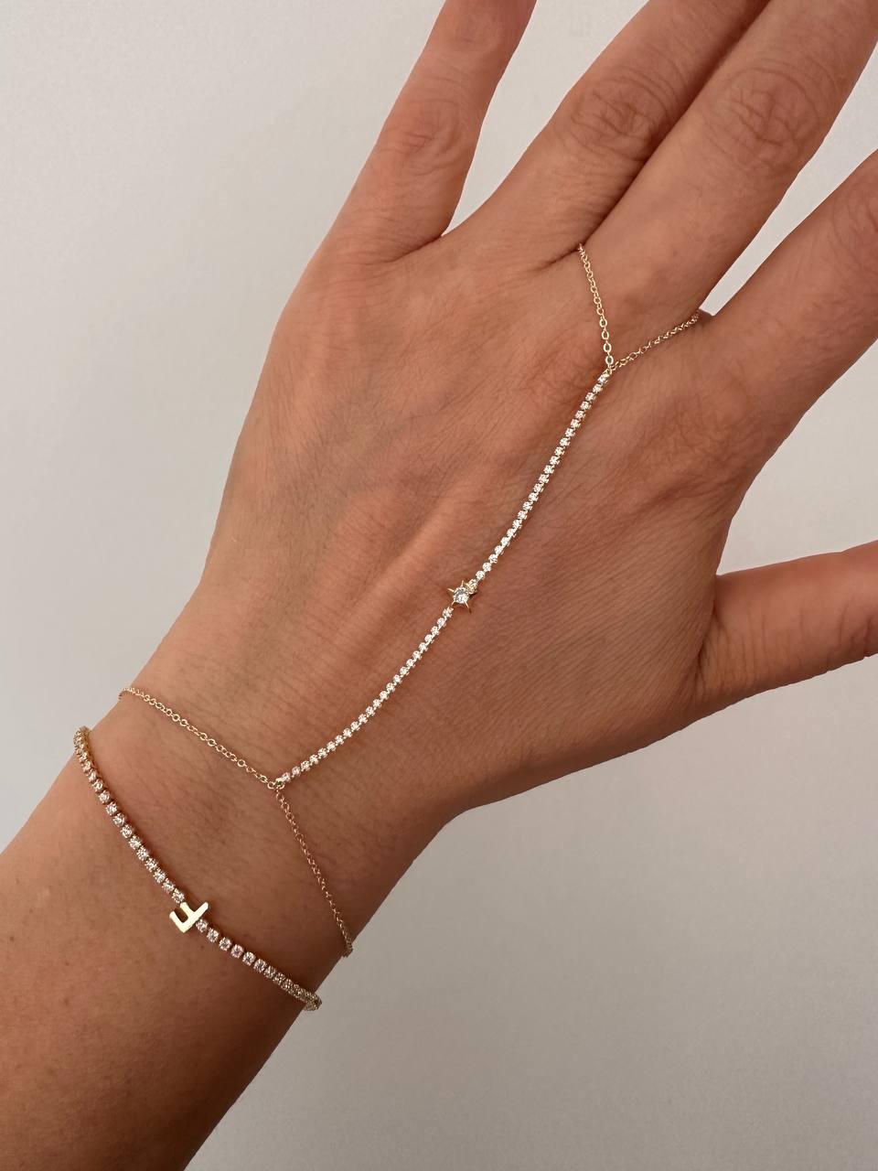 Gold Renk Zirkon Taşlı Yıldız Figürlü Rodyum Kaplama Su Yolu Şahmeran Bileklik