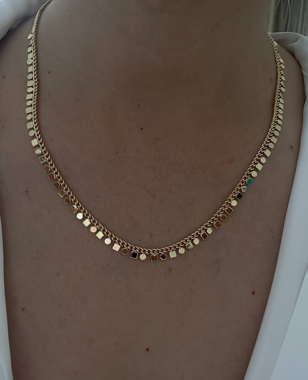 Vip Çelik Gold Renk Lazer Kesim Pul ve Kare Pul Detaylı Kolye Uzunluk 45 cm. 50 cm.