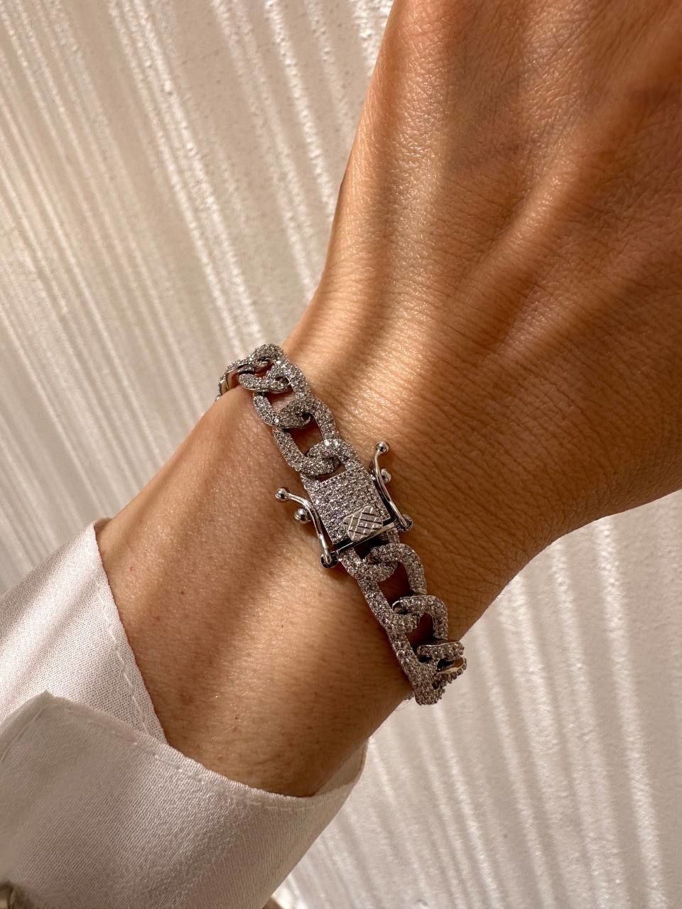 Vip Çelik Platin Renk Zirkon Taş Premium Seri Pırlanta İşçiliği Antialerjik Gurmet Zincir Bileklik Uzunluk 17,5 cm.
