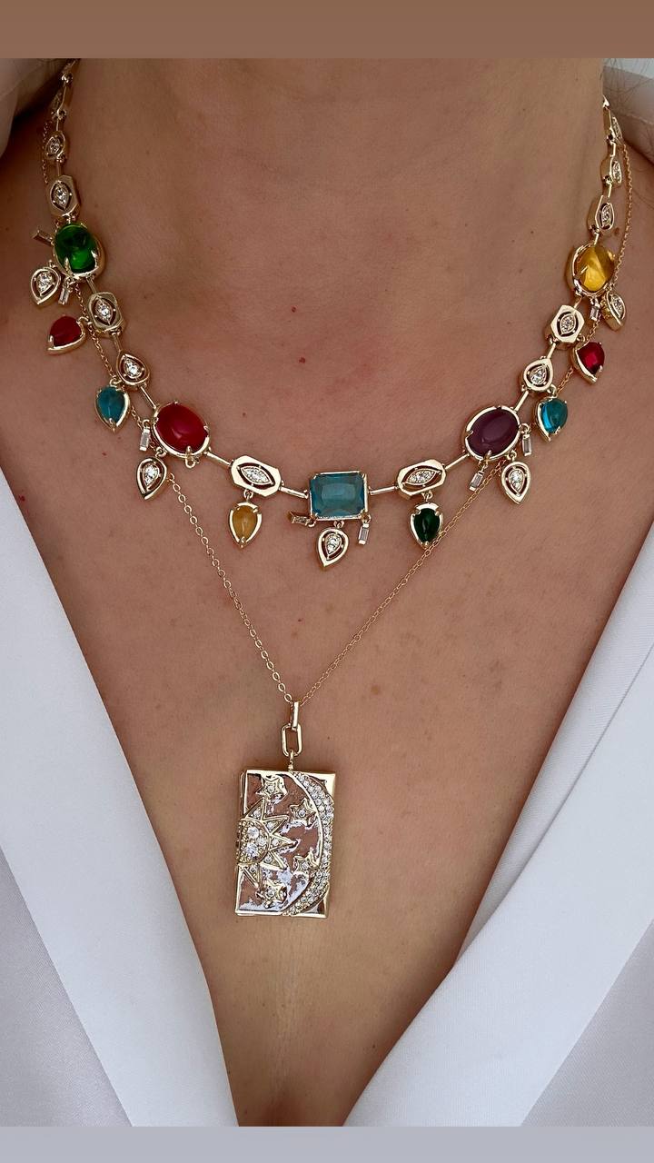 Vip Çelik Gold Renk Zirkon Renkli Taşlı Özel Tasarım Kolye Uzunluk 45 cm.