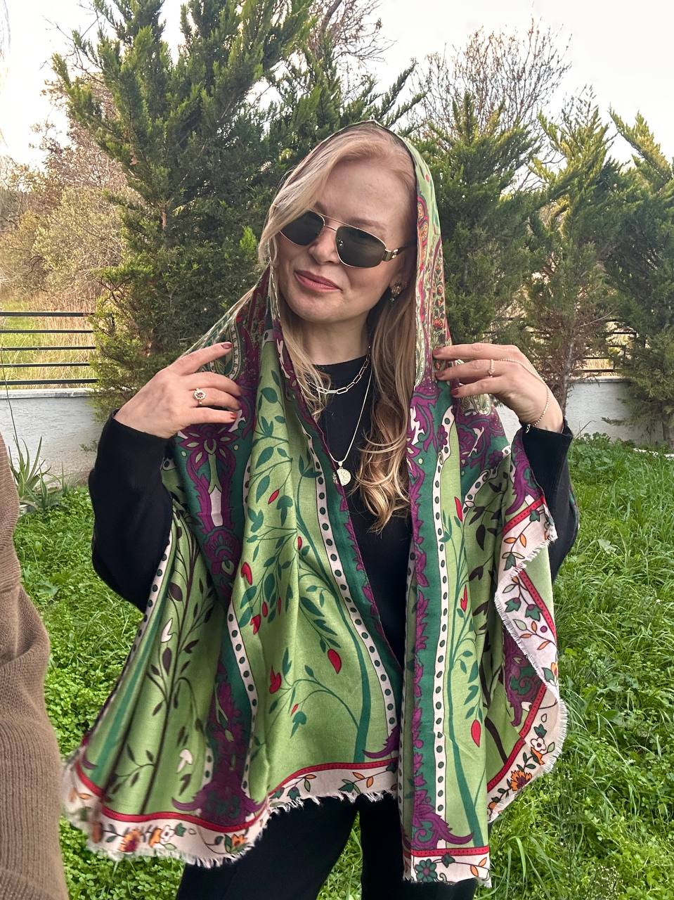 Renkli Desenli Lüks Pamuklu Kumaş Şal 180 cm. x 85 cm.