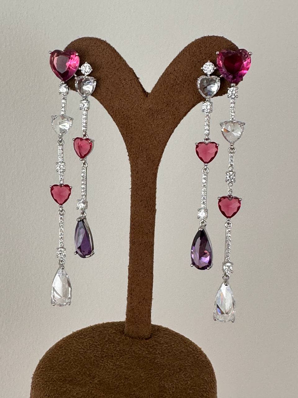 Vip Seri Gümüş Renk 925 K Gümüş Kaplama Zirkon Renkli Taşlı Özel Tasarım Küpe Uzunluk 8 cm.