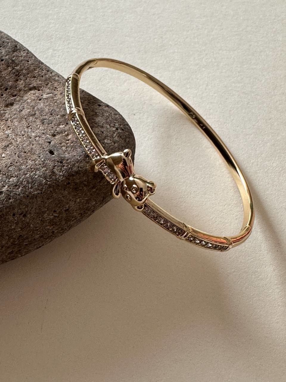 Vip Çelik 14 K Gold Renk Zirkon Taş Antialerjik Koala Figürlü Kelepçe Bileklik Genişlik 6 cm.