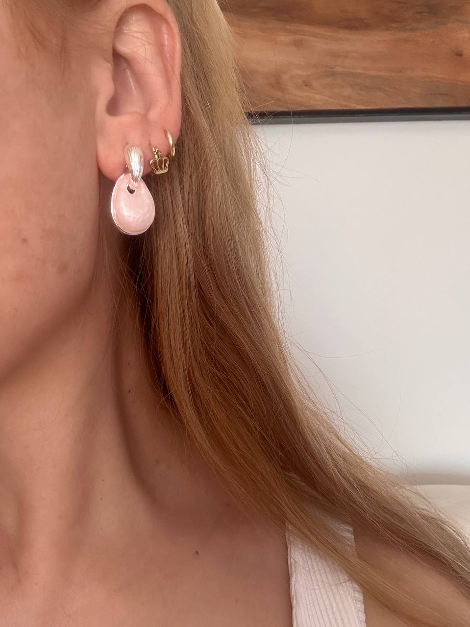 Vip Seri 925 K Gümüş Kaplama Açık Pembe Taş Sallantılı Küpe Uzunluk 2,5 cm.