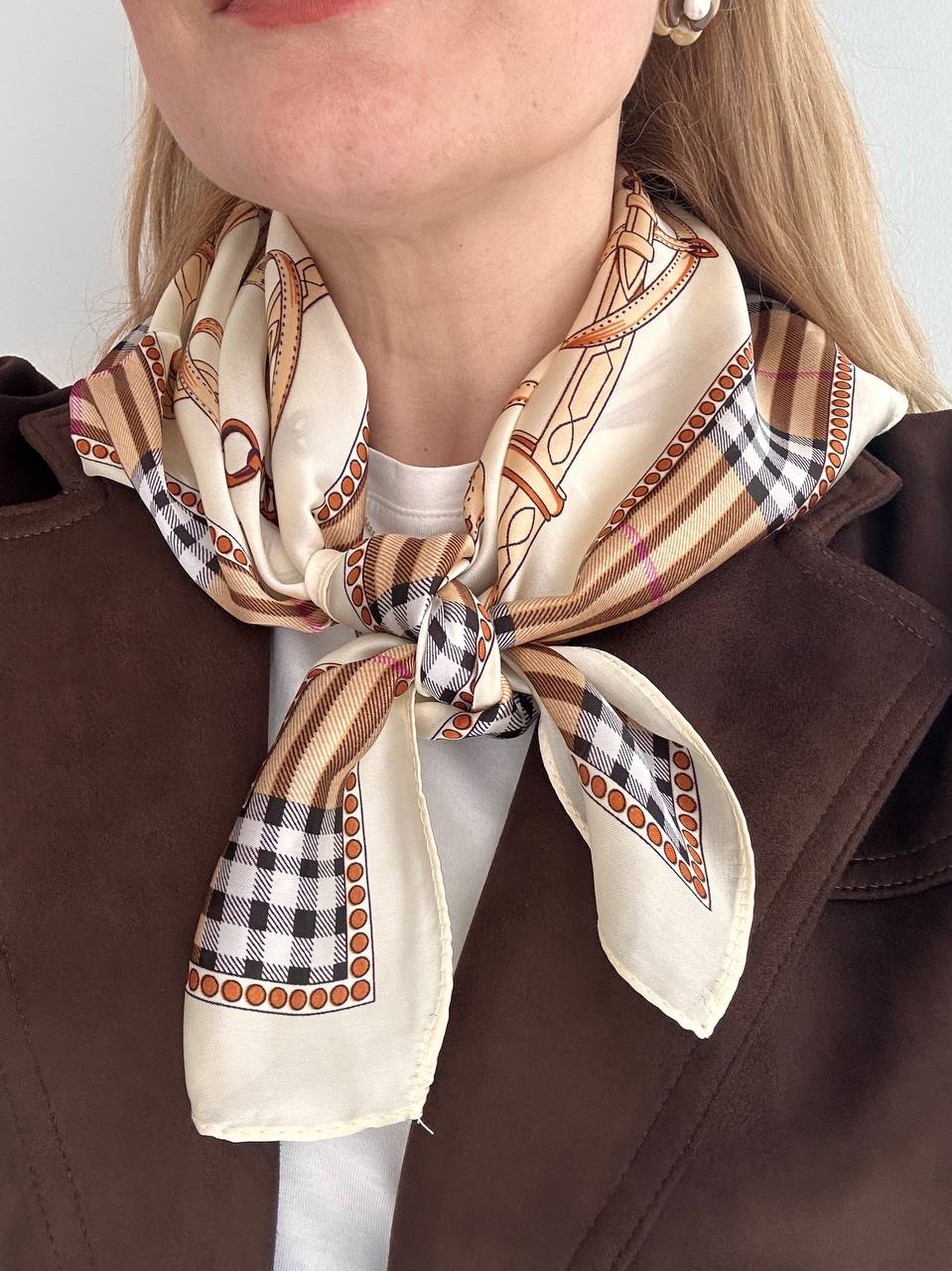 İpek Saten Kumaş Renkli Desenli Fular 70 x 70