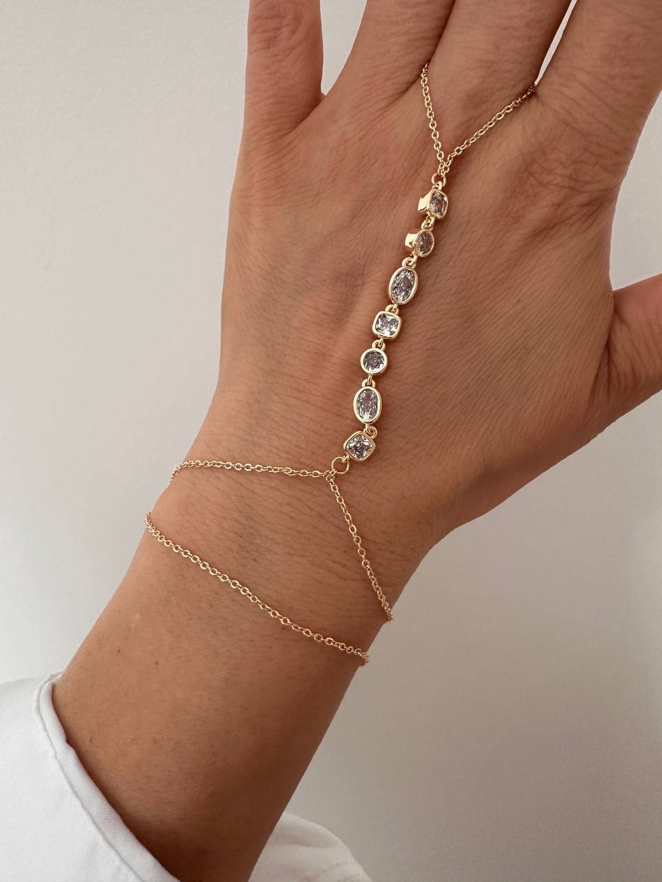 Gold Renk Zirkon Taşlı Rodyum Kaplama Şahmeran Bileklik