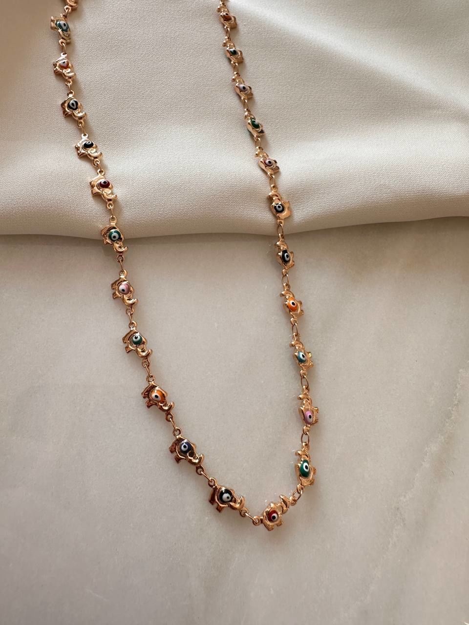 Vip Çelik Gold Renk Antialerjik Göz Boncuk ve Fil Tasarım Kolye Uzunluk Min. 45 cm. Max. 50 cm.