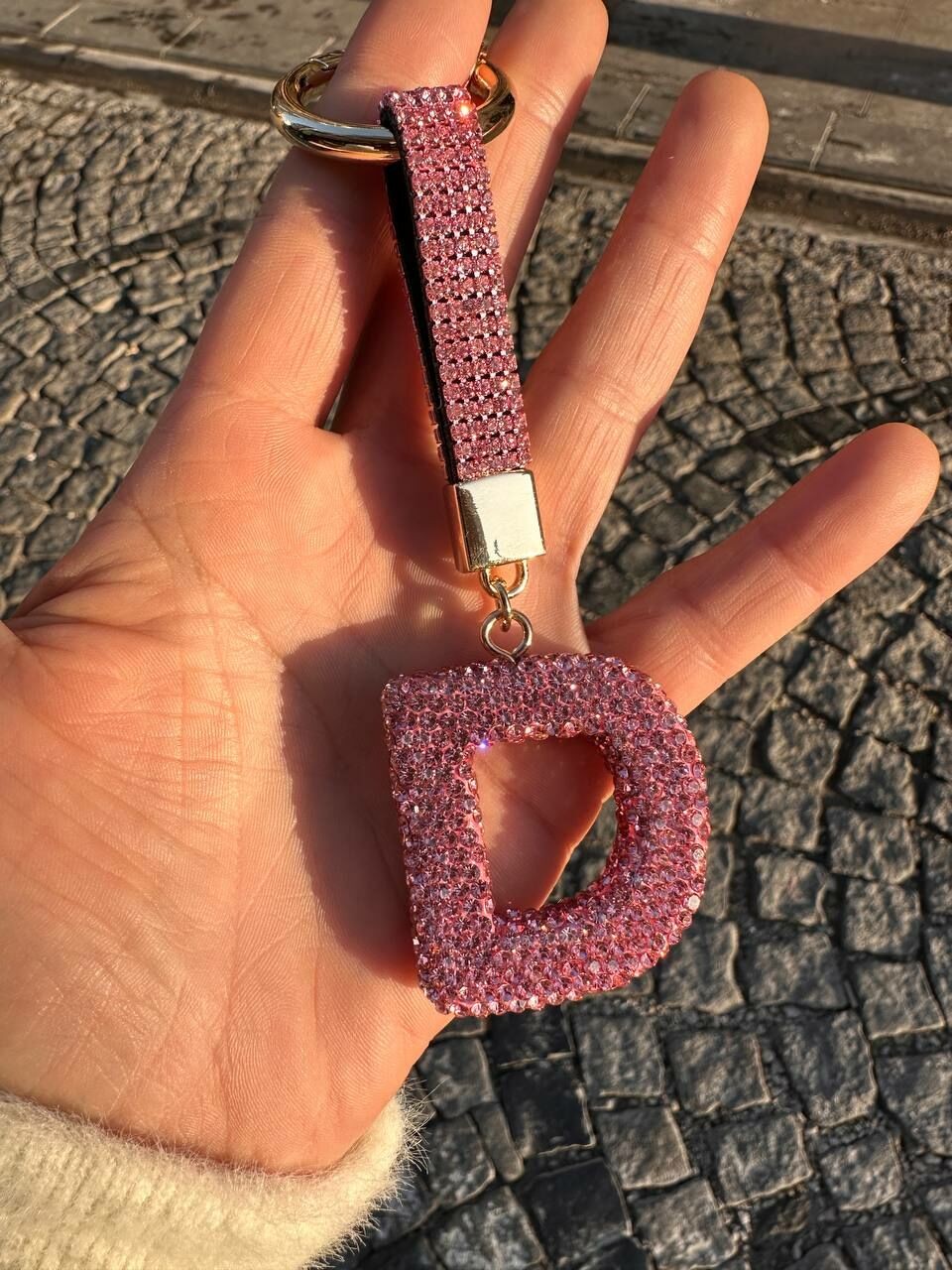 Kristal Taşlı Harfli  Anahtarlık ve Çanta Aksesuarı ( D )