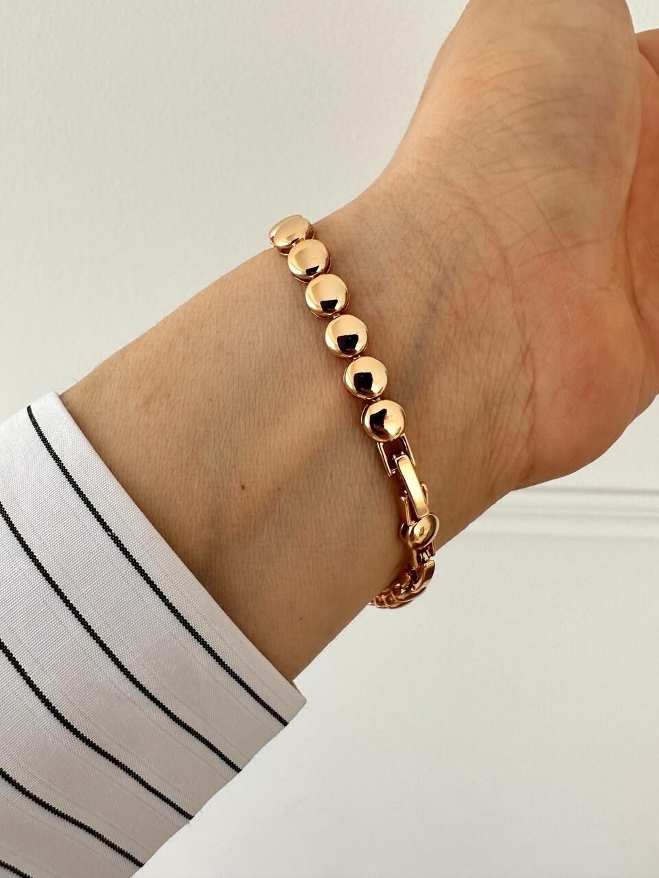 Vip Çelik Gold Renk Zirkon Taş Antialerjik Lazer Kesim Bileklik Uzunluk 16 cm. Ek Klipsle 18 cm.