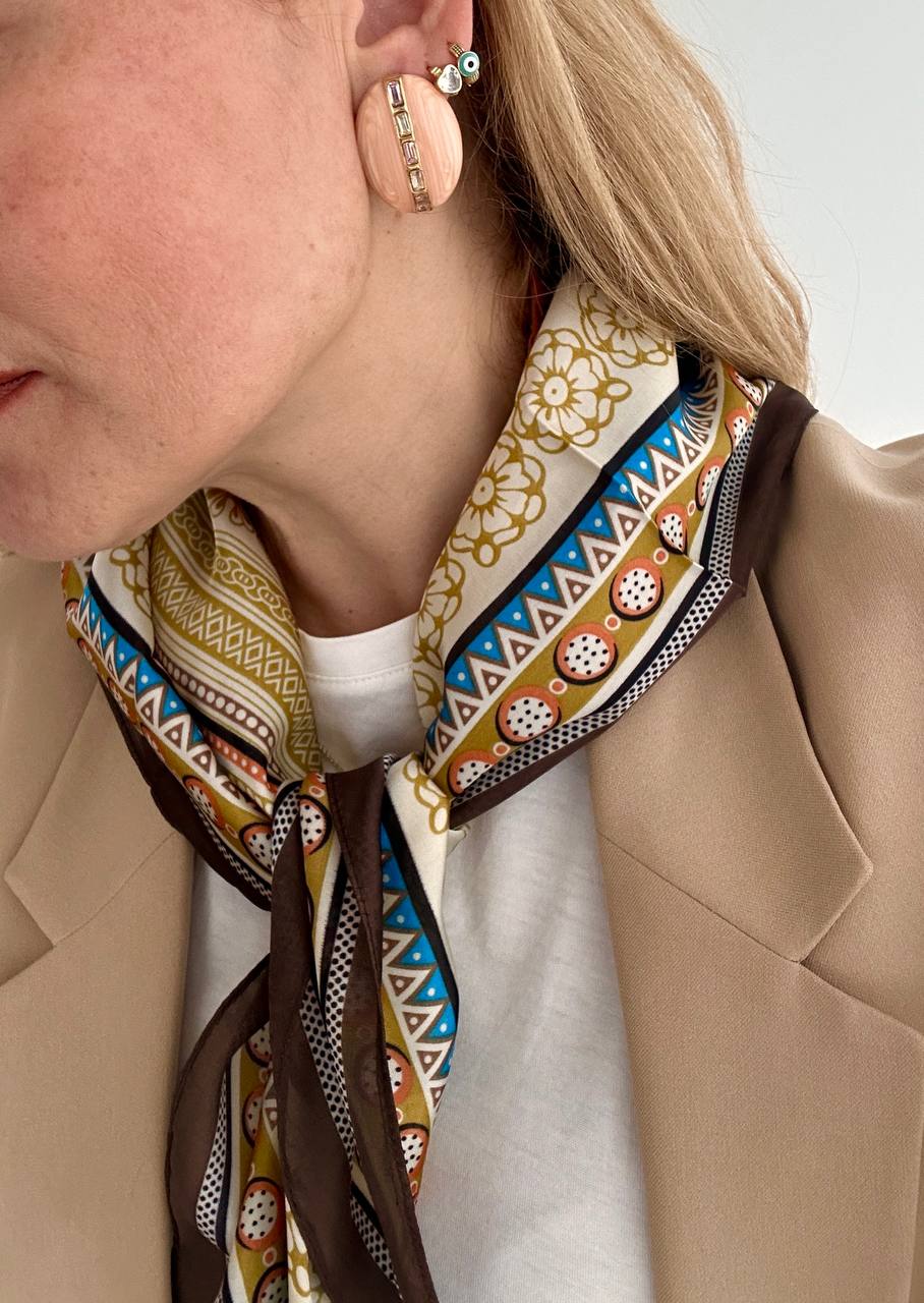 İpek Saten Kumaş Renkli Desenli Fular 70 x 70