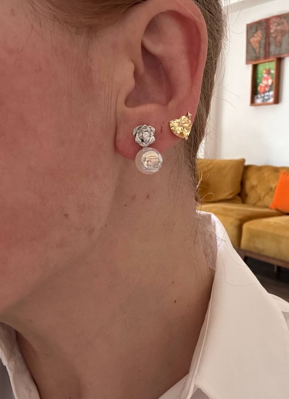 Vip Seri Gümüş Renk 925 K Gümüş Kaplama Zirkon Taş ve Cam İncili Küpe Uzunluk 1,5 cm.