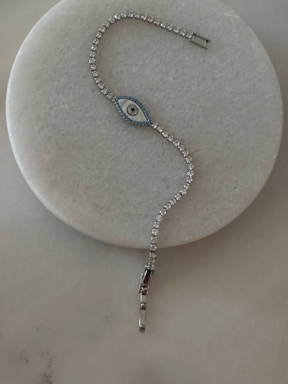 Vip Seri Gümüş Renk Zirkon Taşlı Göz Figürlü Rodyum Kaplama Su Yolu Bileklik Uzunluk 16 cm. Ek Klipsle 17 cm.