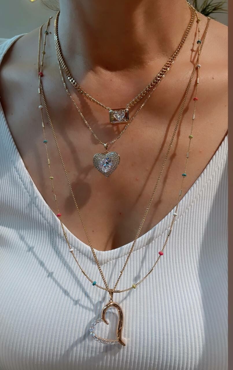 Vip Çelik Gold Renk Zirkon Taş Antialerjik Kalp Sallantılı Kolye Uzunluk 70 cm. Kalp 3 cm. x 2,5 cm.