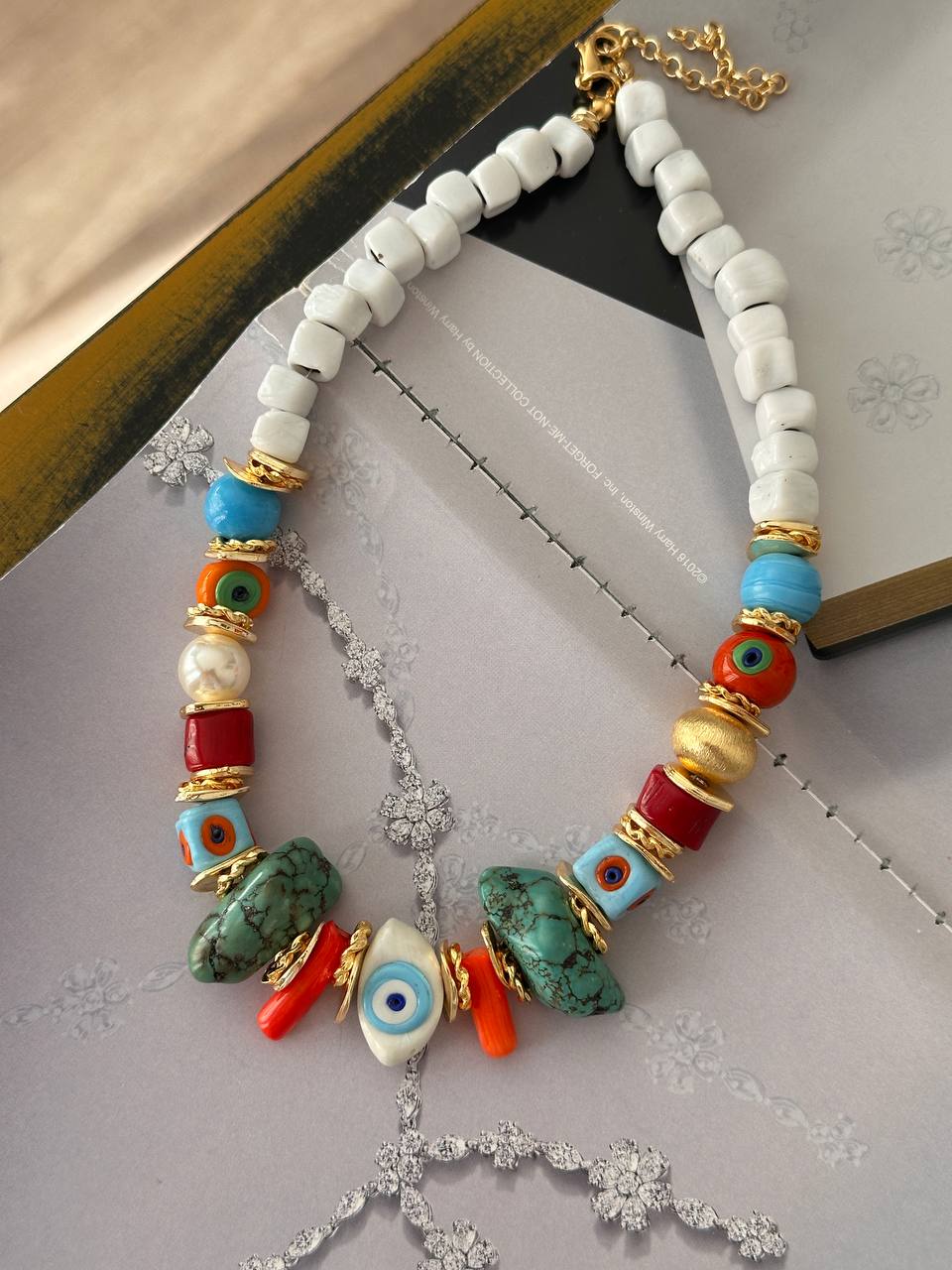 Gold Renk Altın Kaplama Orijinal Turkuaz ve Cam Boncuk Detaylı Kolye Uzunluk 45 cm. 50 cm.