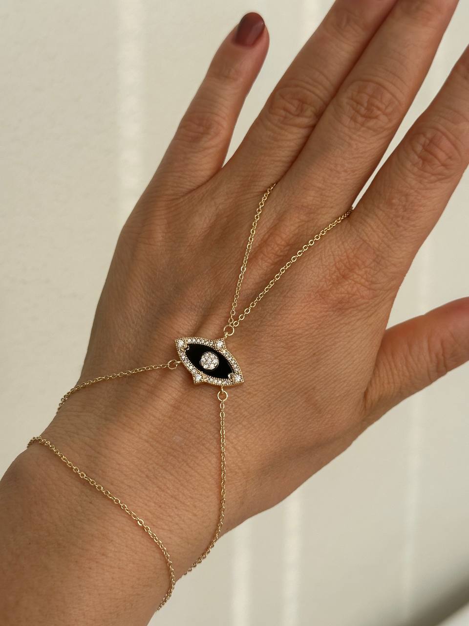 Gold Renk Zirkon Taşlı Göz Figürlü Rodyum Kaplama Şahmeran Bileklik