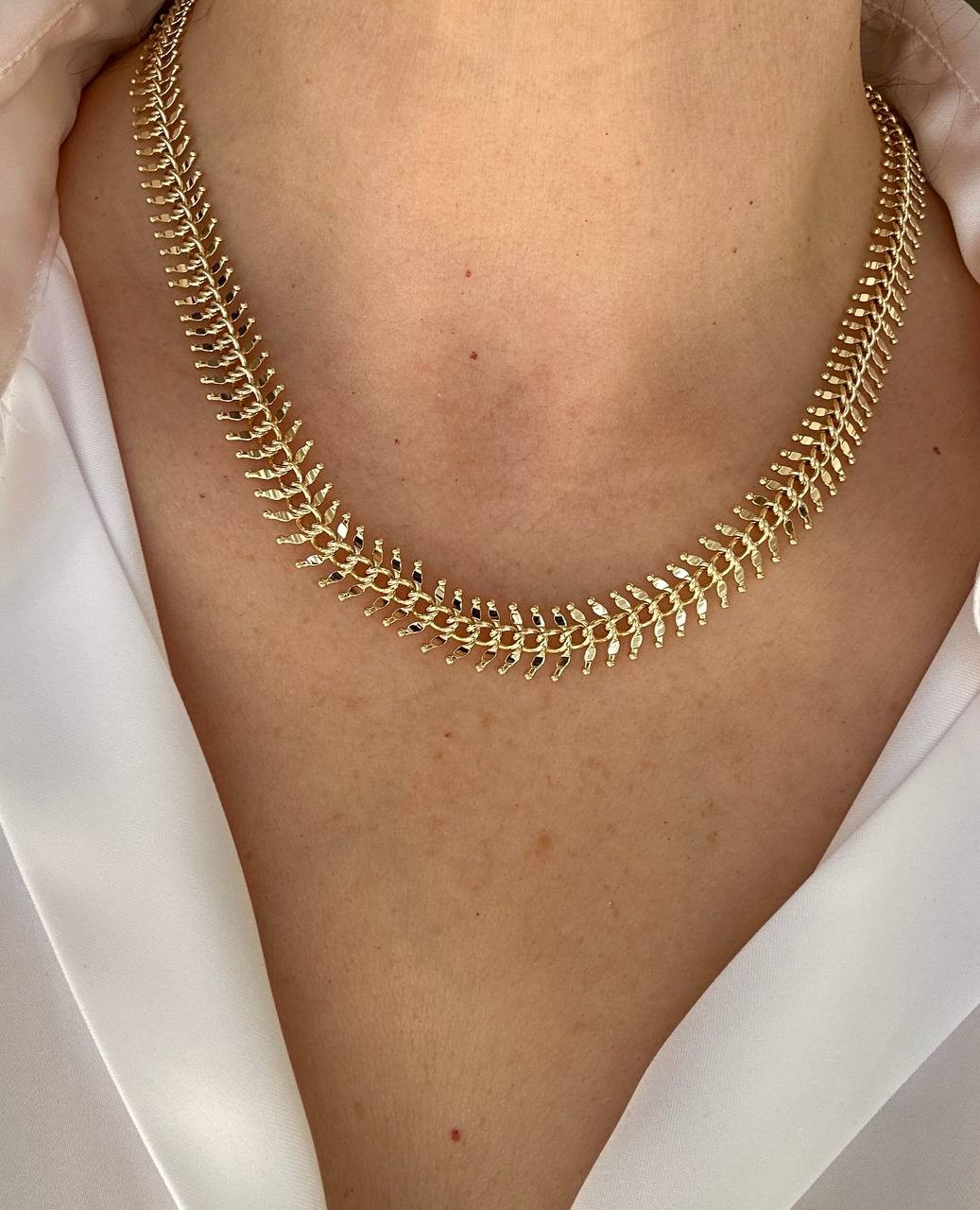Vip Çelik Gold Renk Lazer Kesim Antialerjik Kalın Zincir Kolye Uzunluk 45 cm. Kalınlık 1 cm.