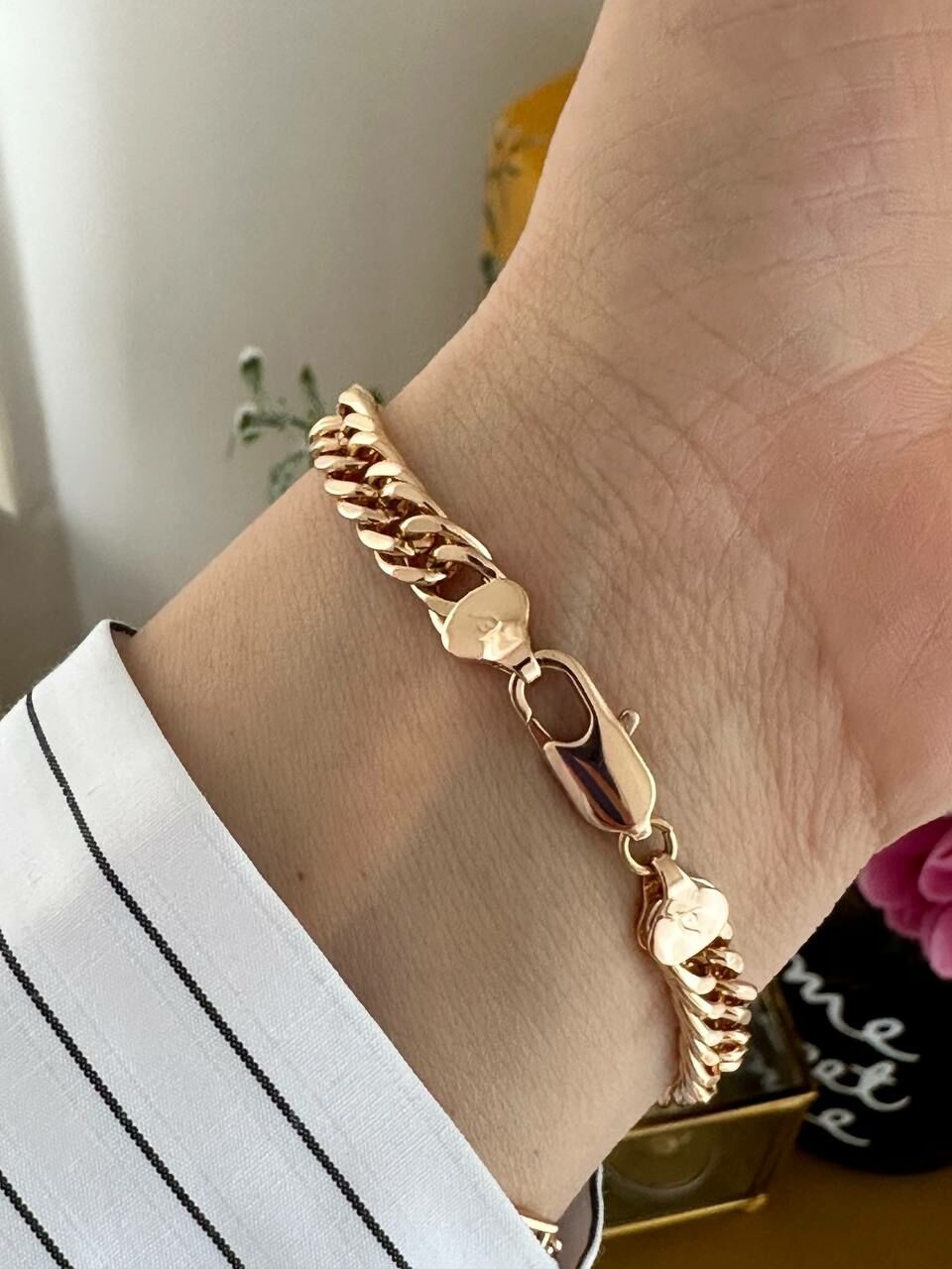 Vip Çelik Gold Renk Antialerjik Zincir Tasarım Bileklik Kalınlık 5 mm. Uzunluk 17 cm.