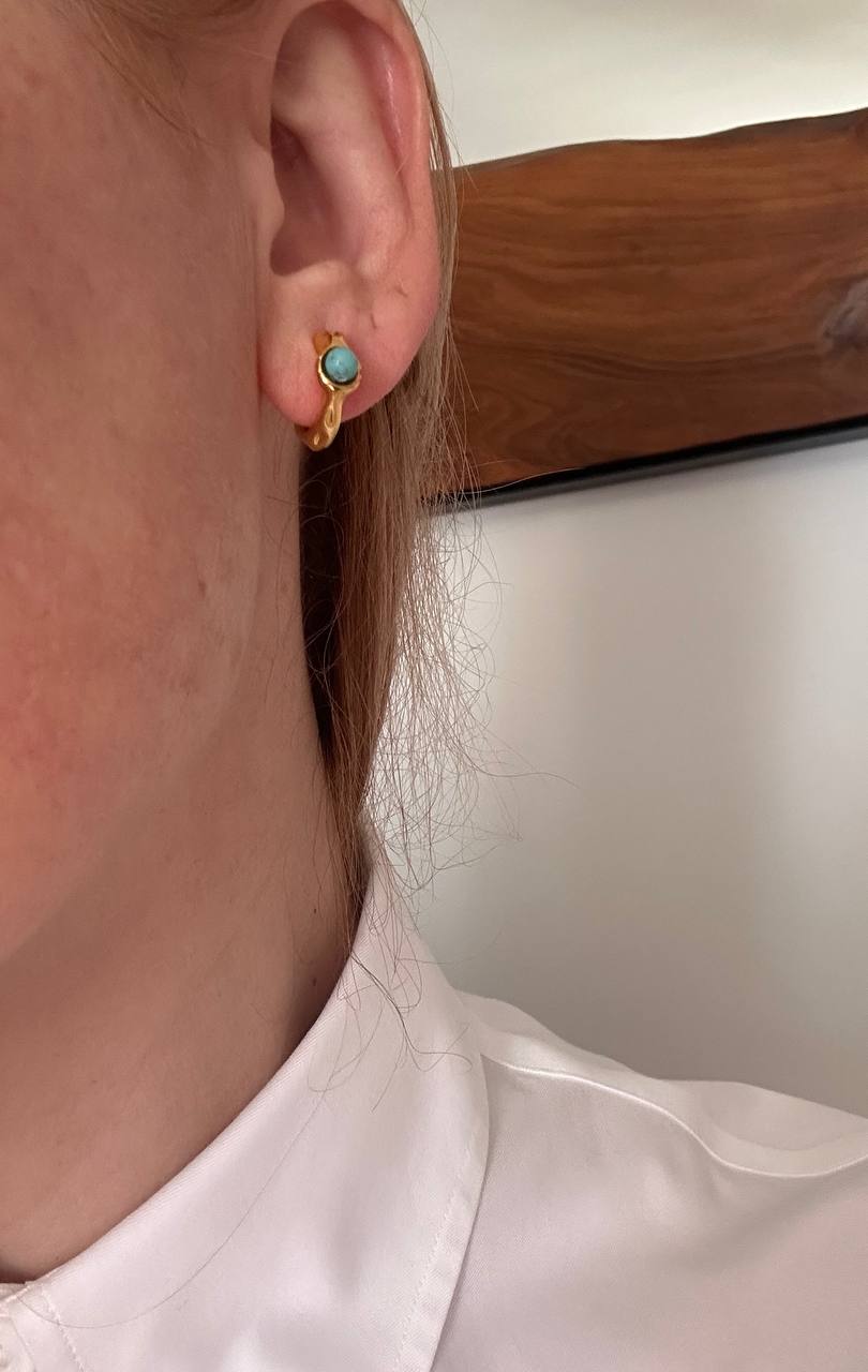 Vip Seri Gold Renk Turkuaz Taşlı Rodyum Kaplama Halka Küpe Genişlik 1,3 cm.