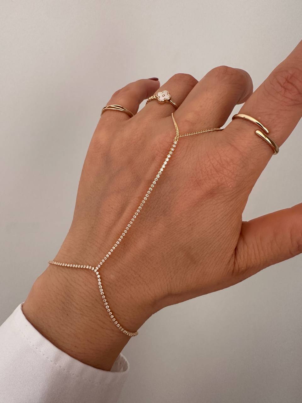 Gold Renk Zirkon Taşlı Rodyum Kaplama Su Yolu Şahmeran Bileklik