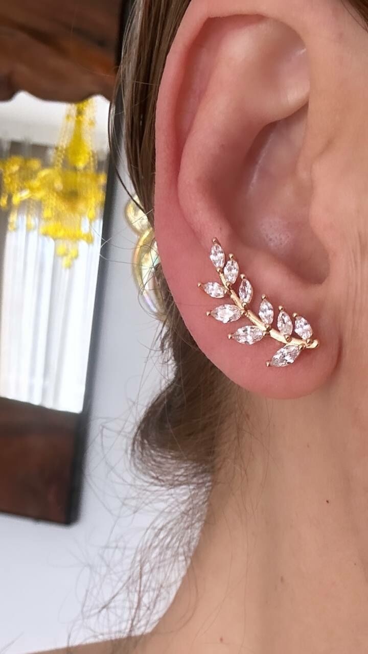 Vip Çelik Gold Renk Çift Sıra Zirkon Taşlı Küpe Uzunluk 2 cm.