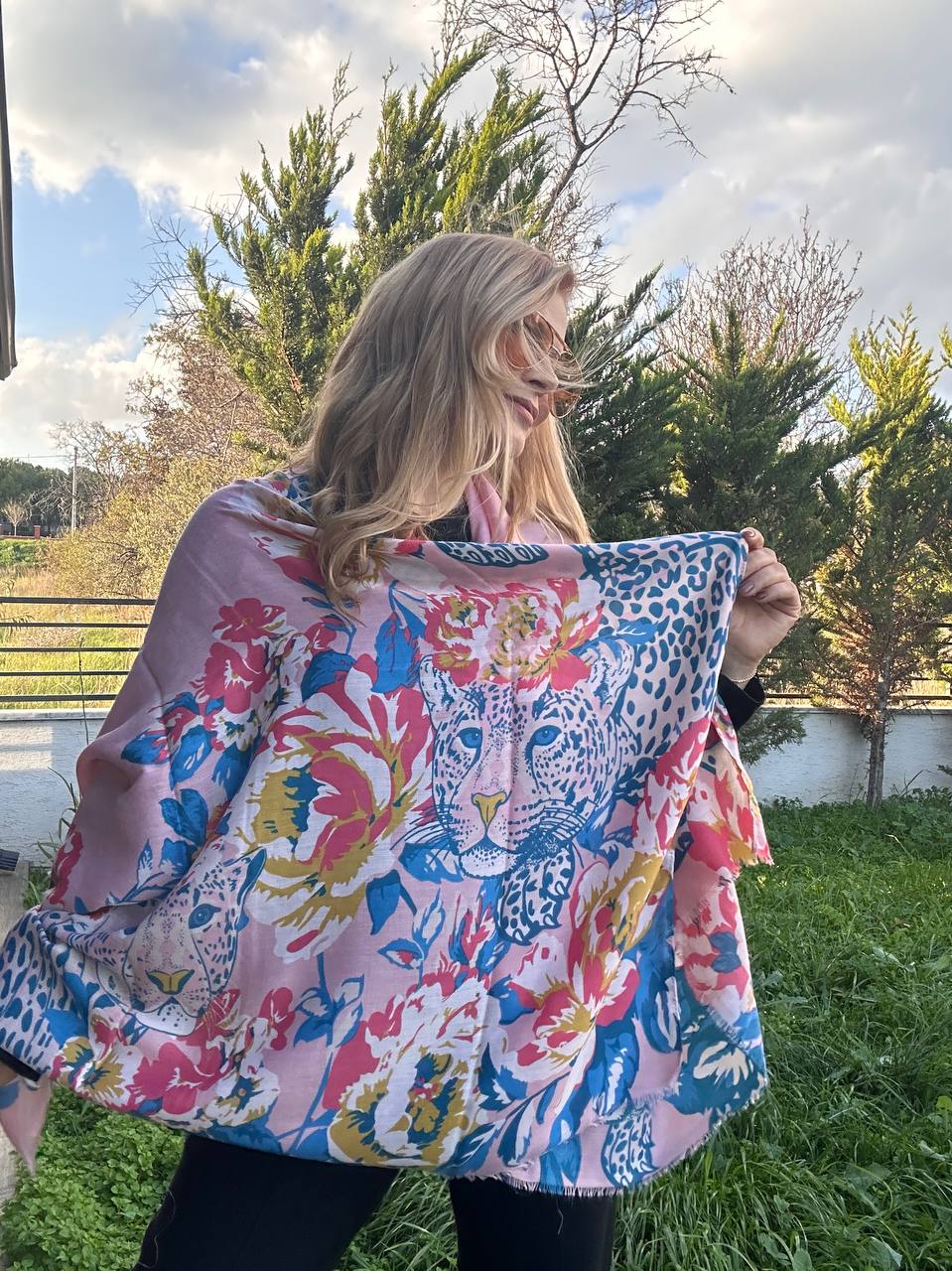 Renkli Desenli Lüks Pamuklu Kumaş Şal 180 cm. x 85 cm.