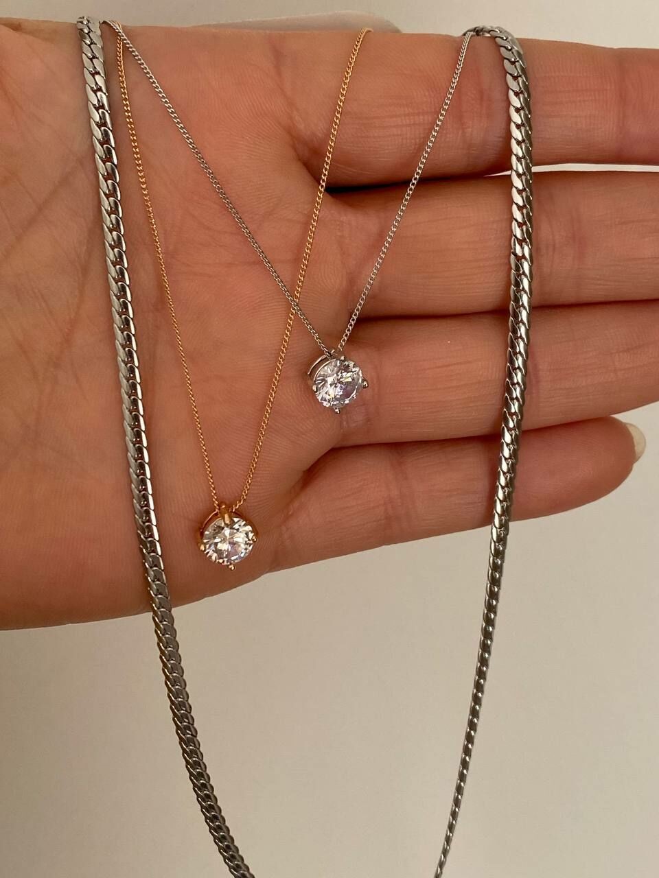 Vip Çelik Platin Renk Antialerjik Unisex Kolye Uzunluk 45 cm. Zincir Kalınlık 3 mm.