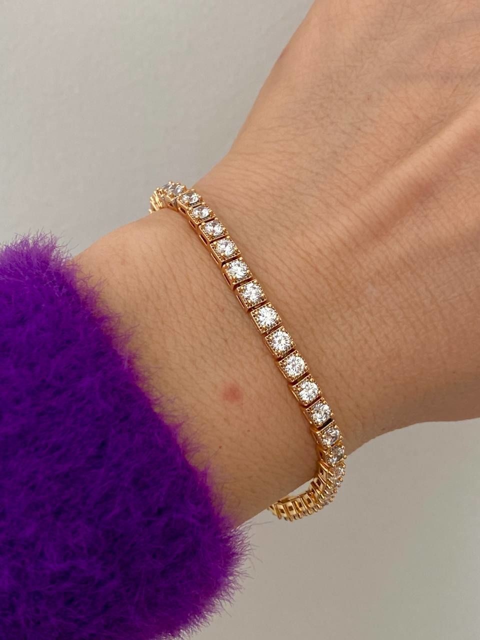 Vip Çelik Gold Renk Zirkon Taş Antialerjik Su Yolu Bileklik Uzunluk 16 cm. Ek Klipsle 17,5 cm. Taş Genişlik 4 mm.
