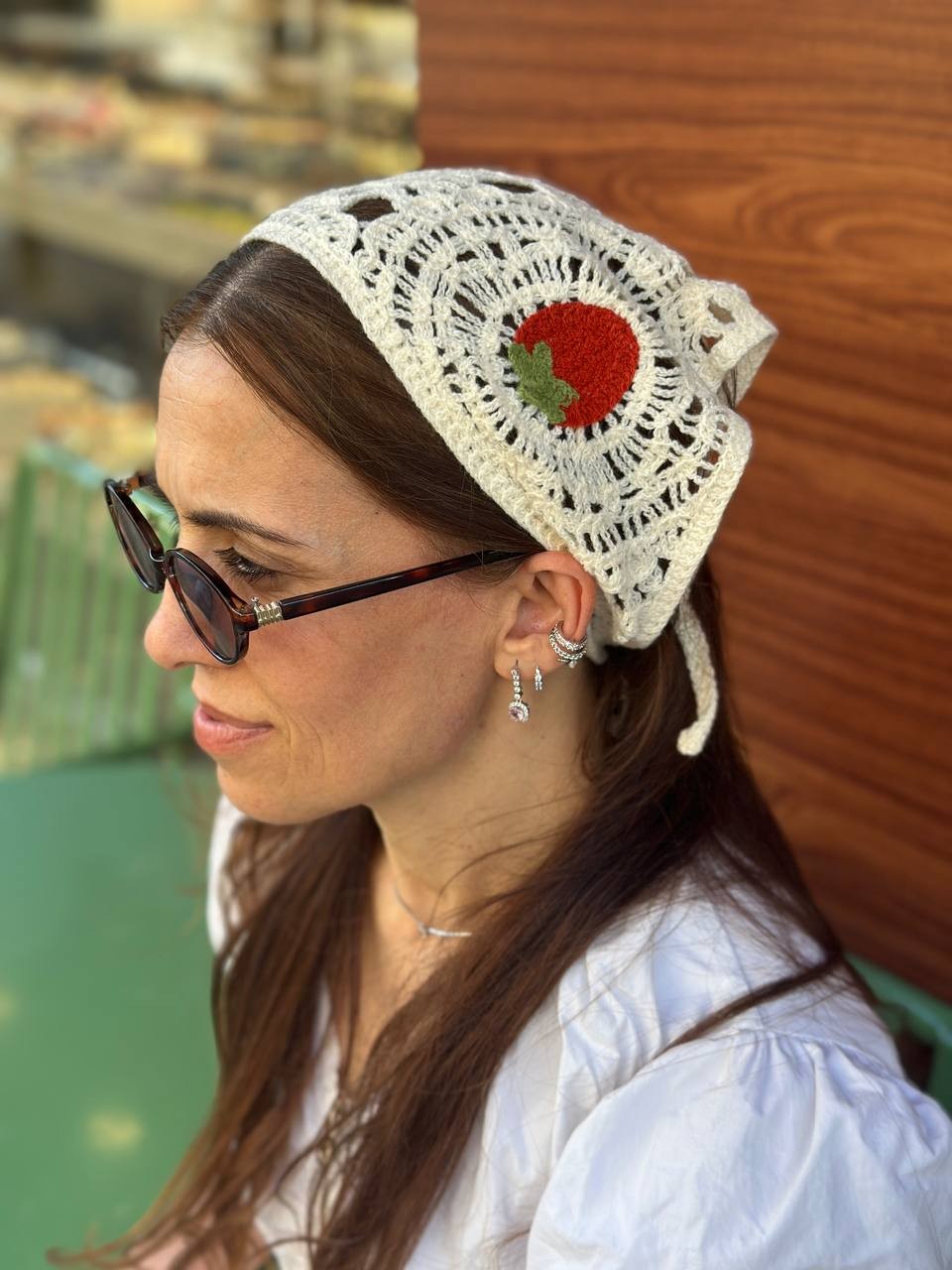 Krem Rengi Çilek Figürlü Bandana