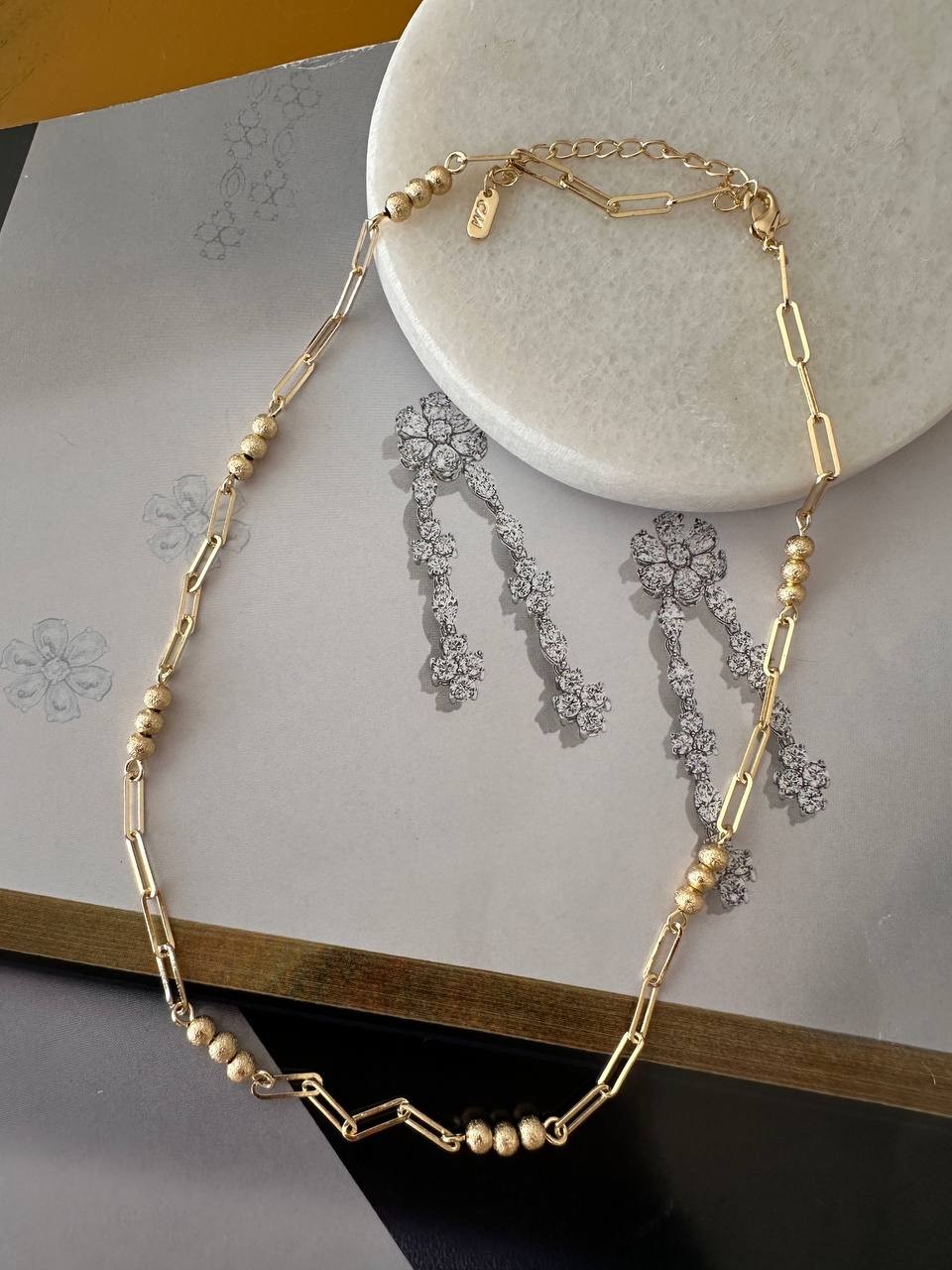 Vip Çelik Gold Renk Topçuk Detaylı Antialerjik Zincir Kolye Uzunluk 40 cm. 45 cm.