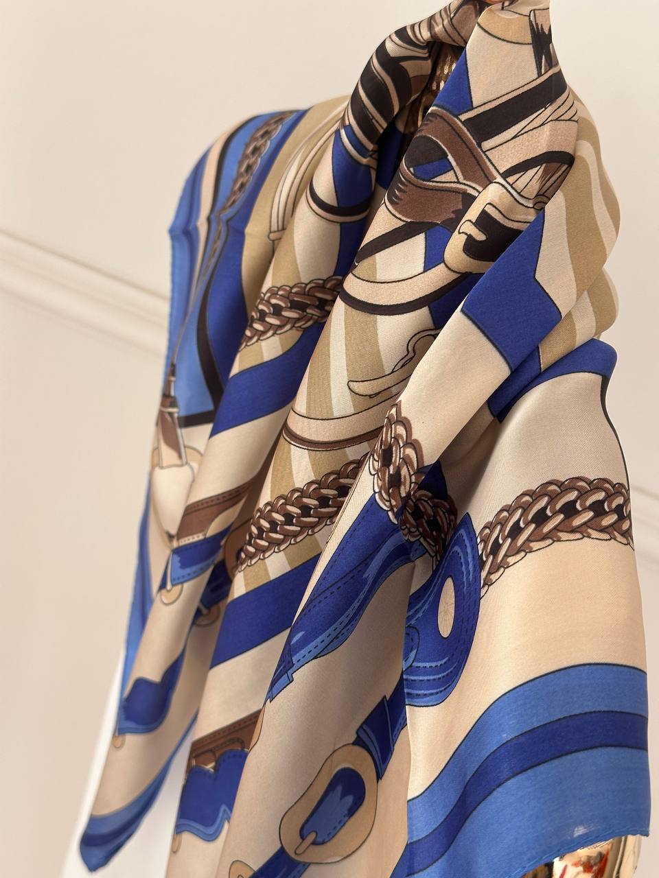 İpek Saten Kumaş Renkli Desenli Fular 70 x 70