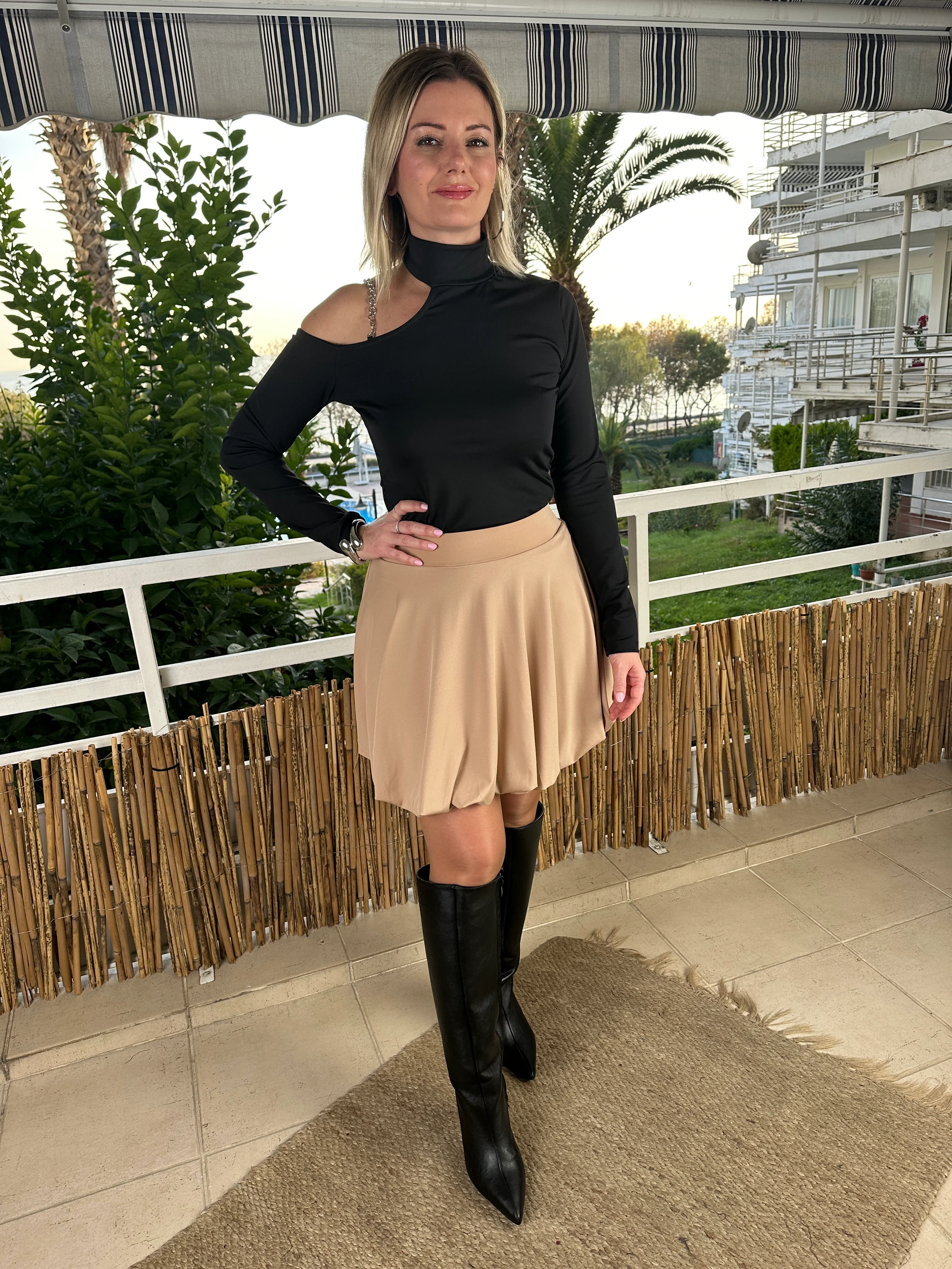 Zincir detaylı bluz siyah 