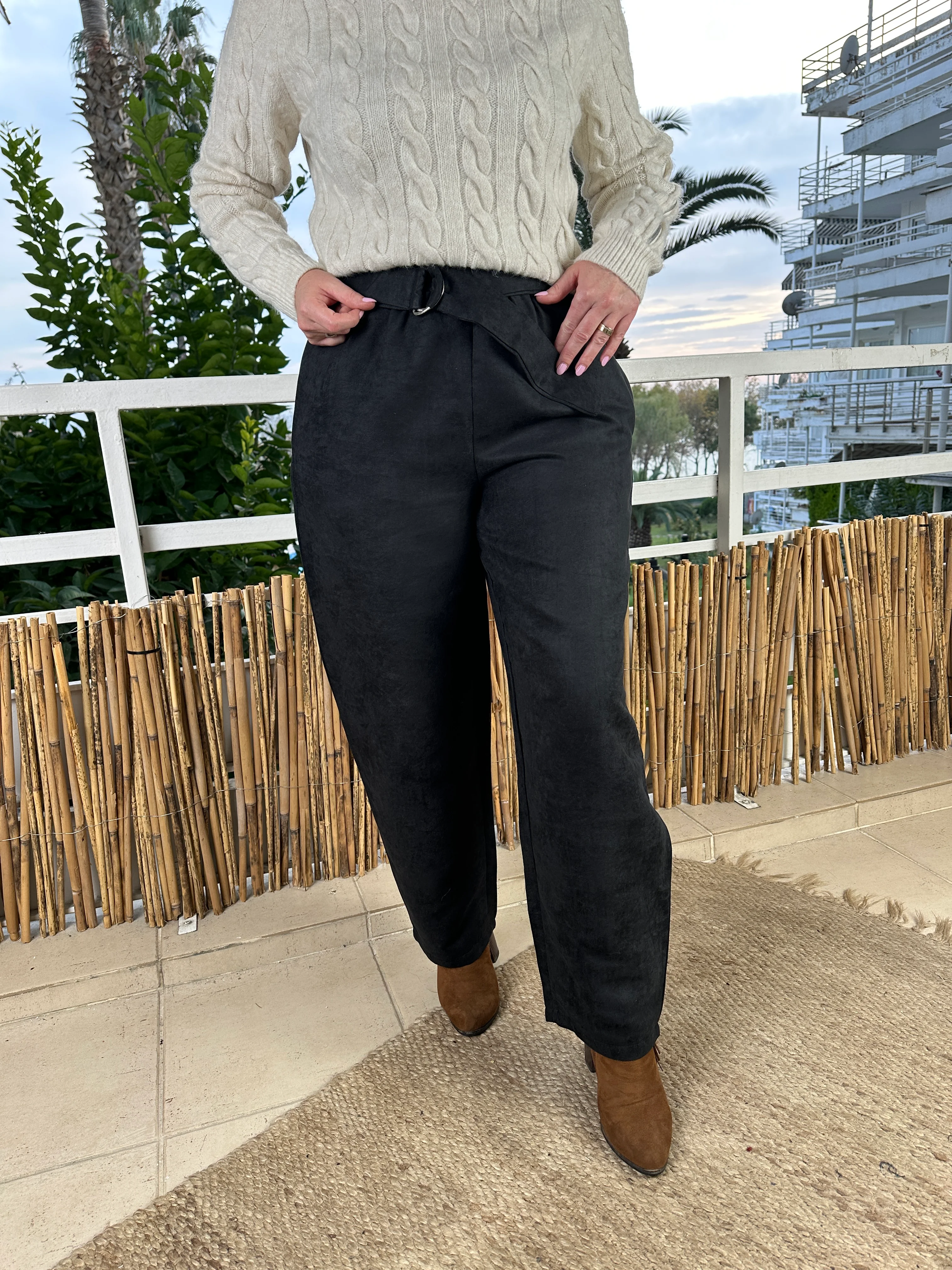 Süet pantolon siyah