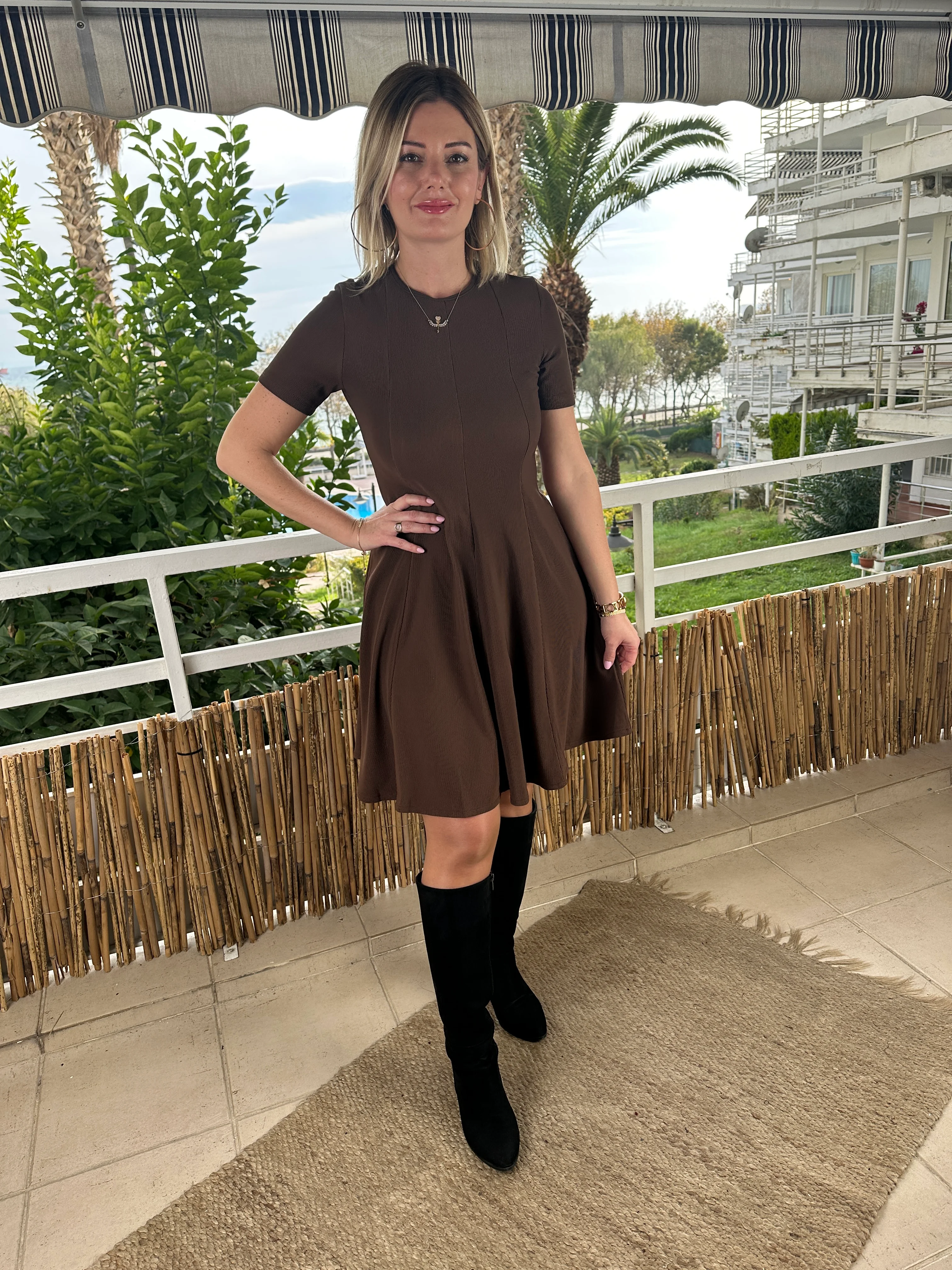 A kesim elbise kahve 