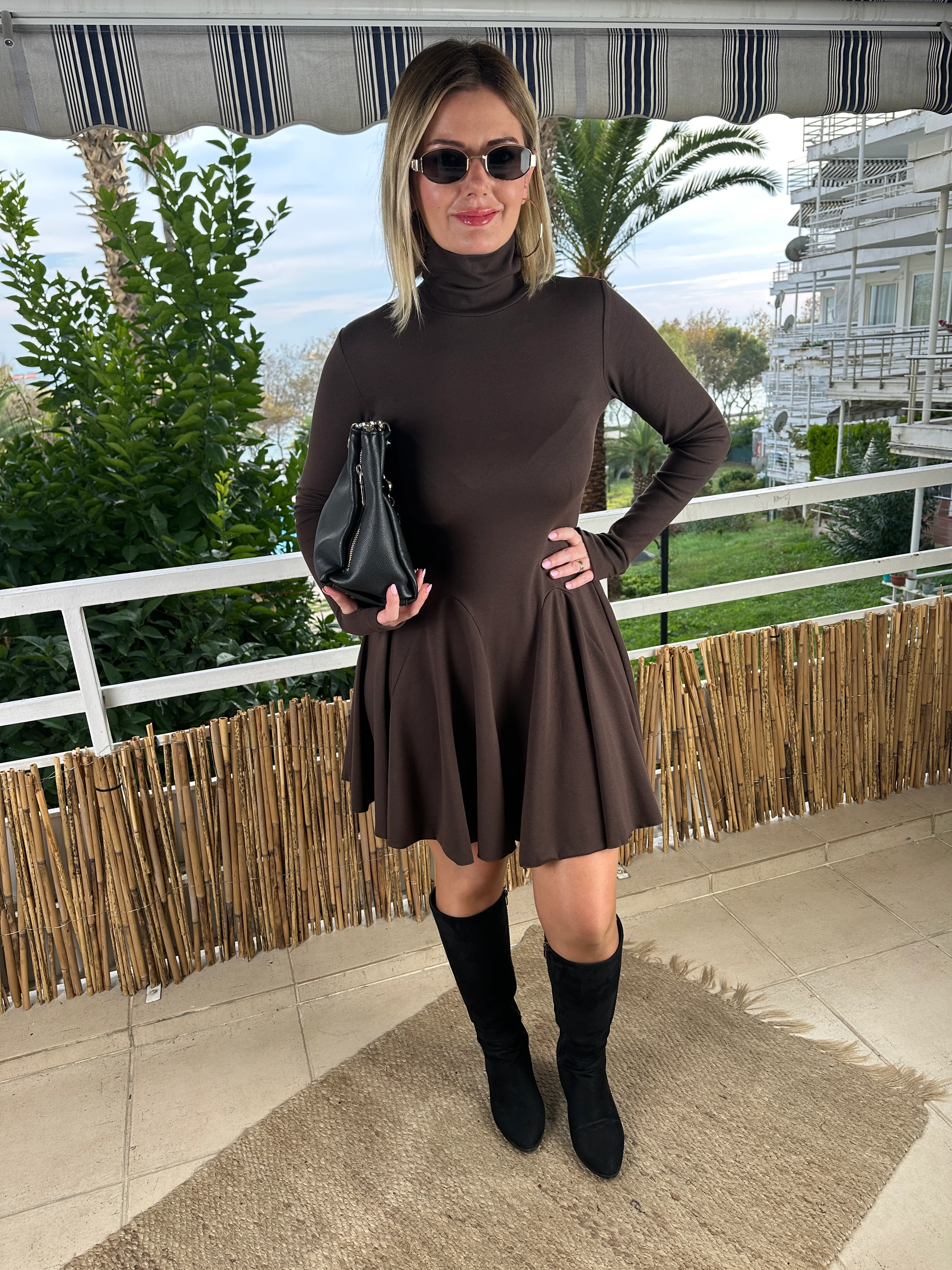 Boğazlı elbise kahve 