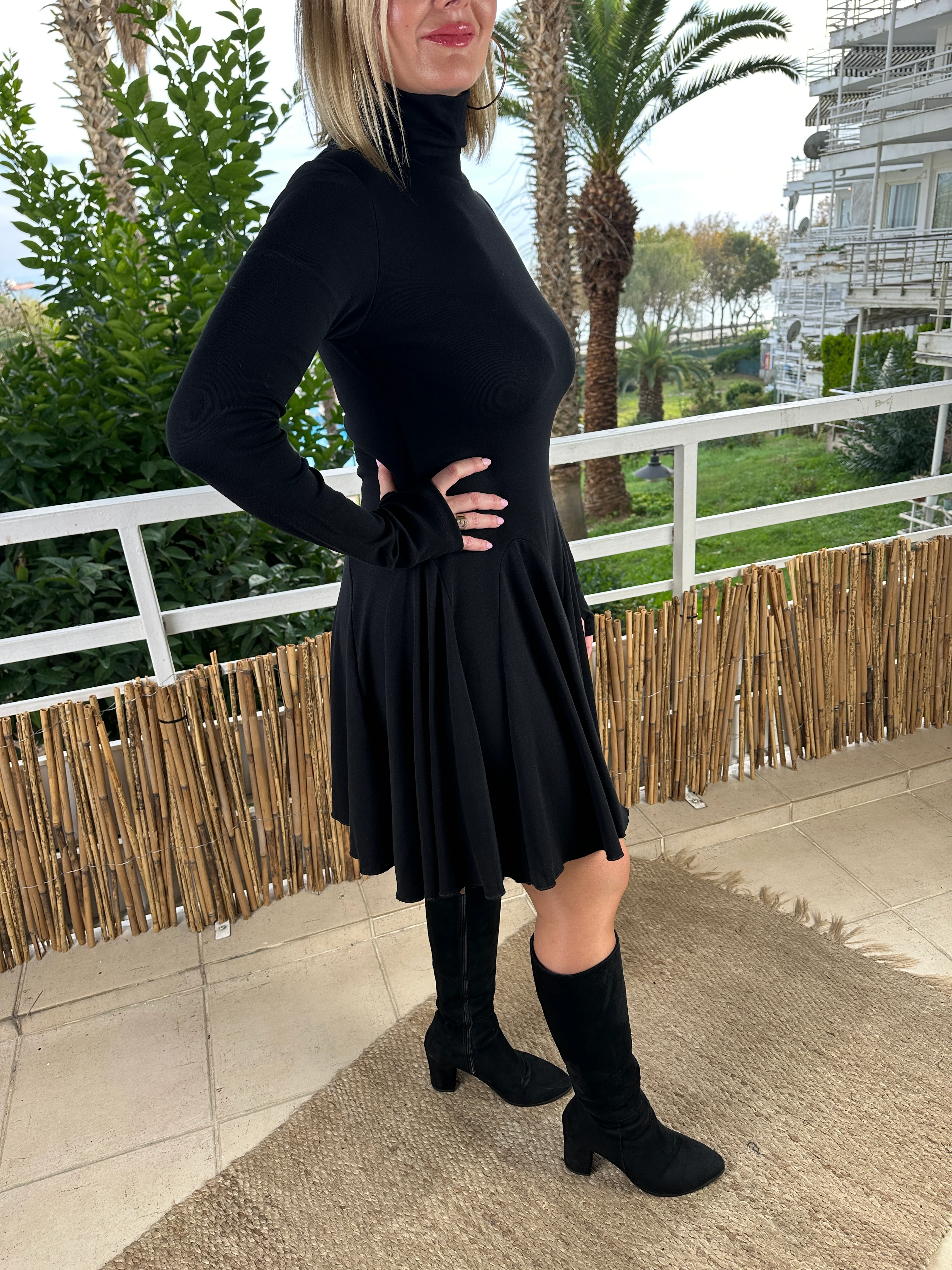 Boğazlı elbise siyah  