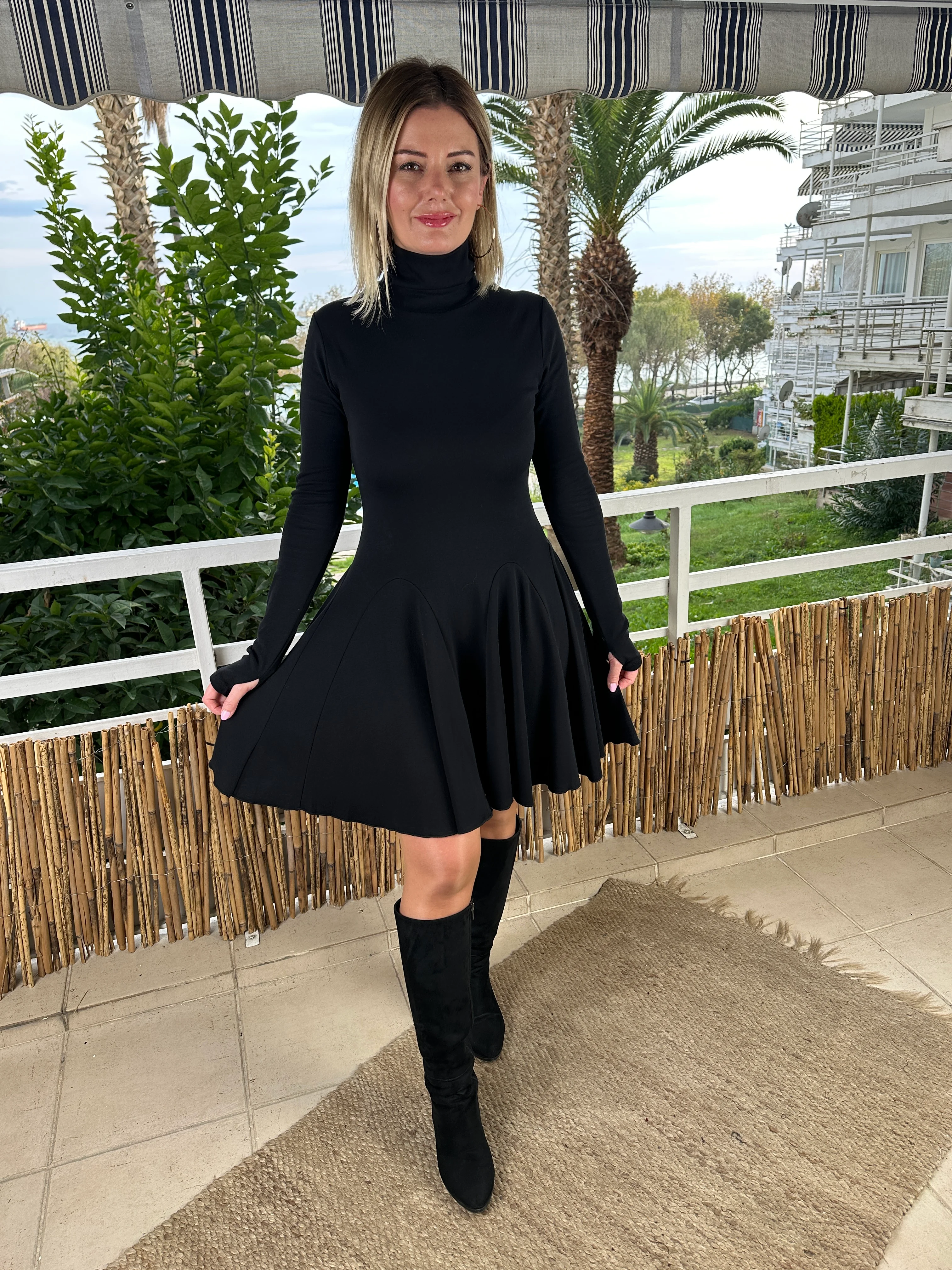 Boğazlı elbise siyah  