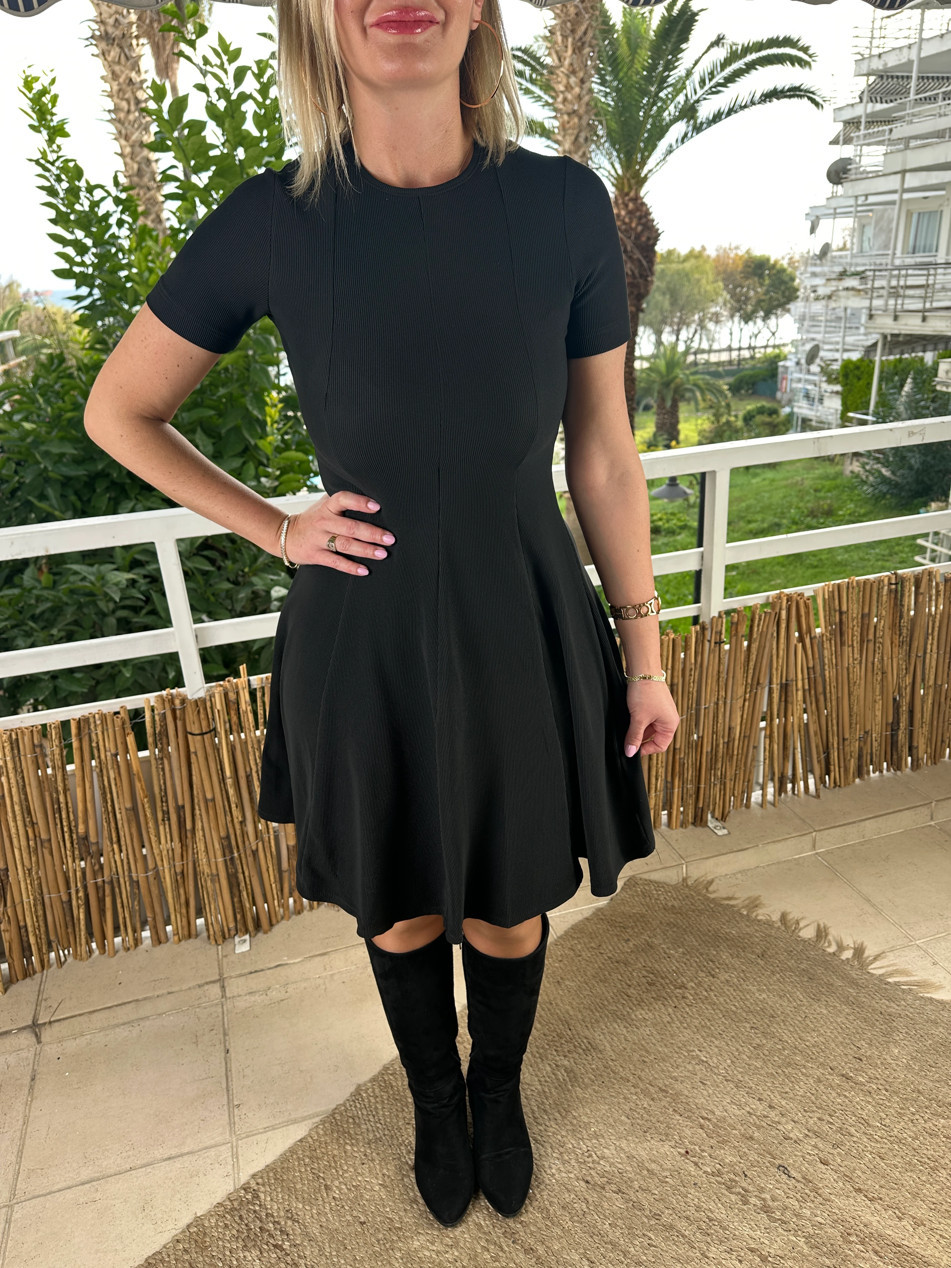 A kesim elbise siyah 