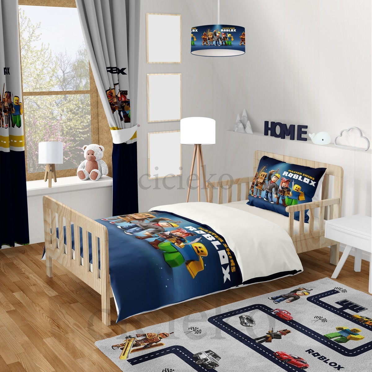 Roblox 5'li Set Halı, Perde, Yatak Örtüsü, Avize, Kırlent Kılıfı