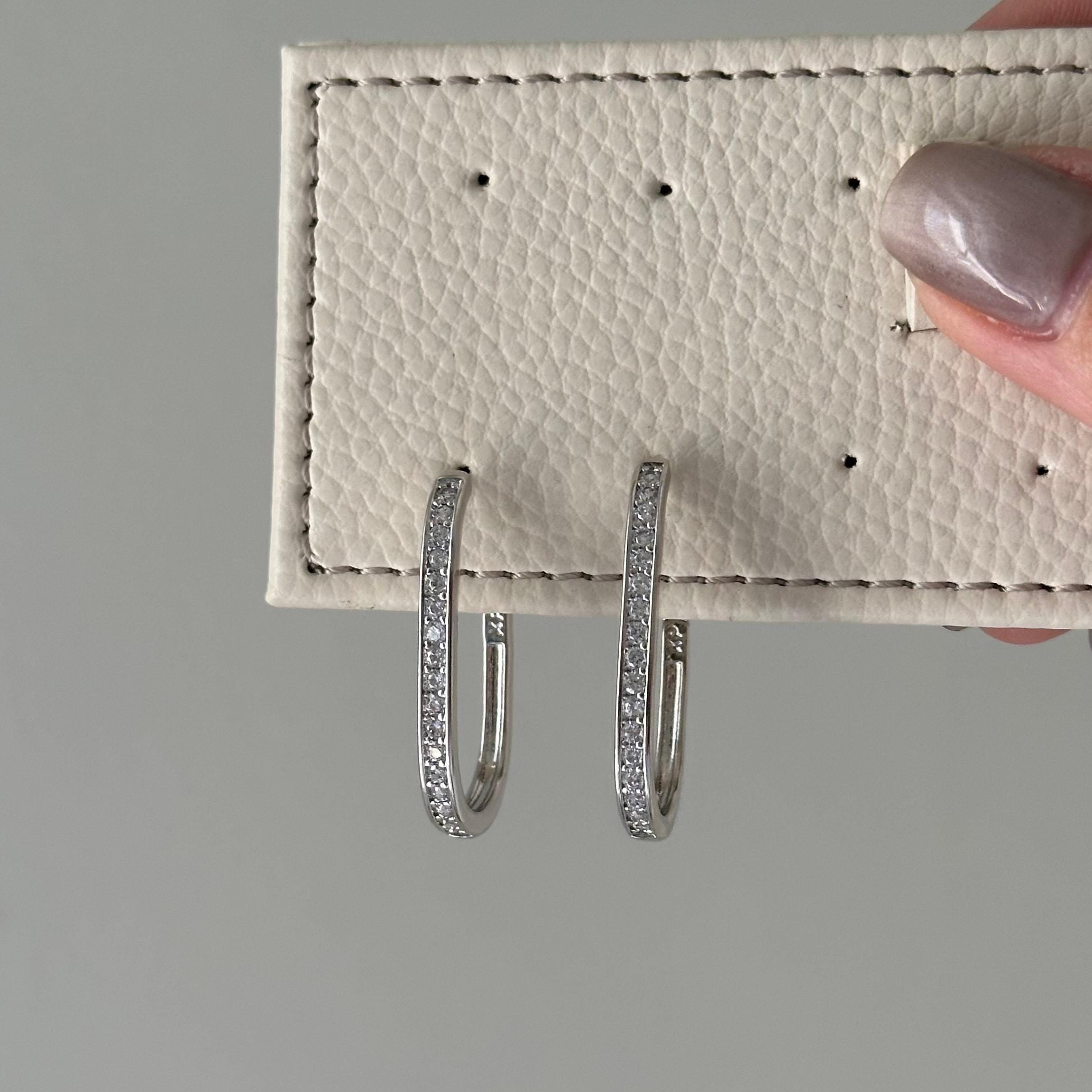 Vip Oval Silver Küpe 