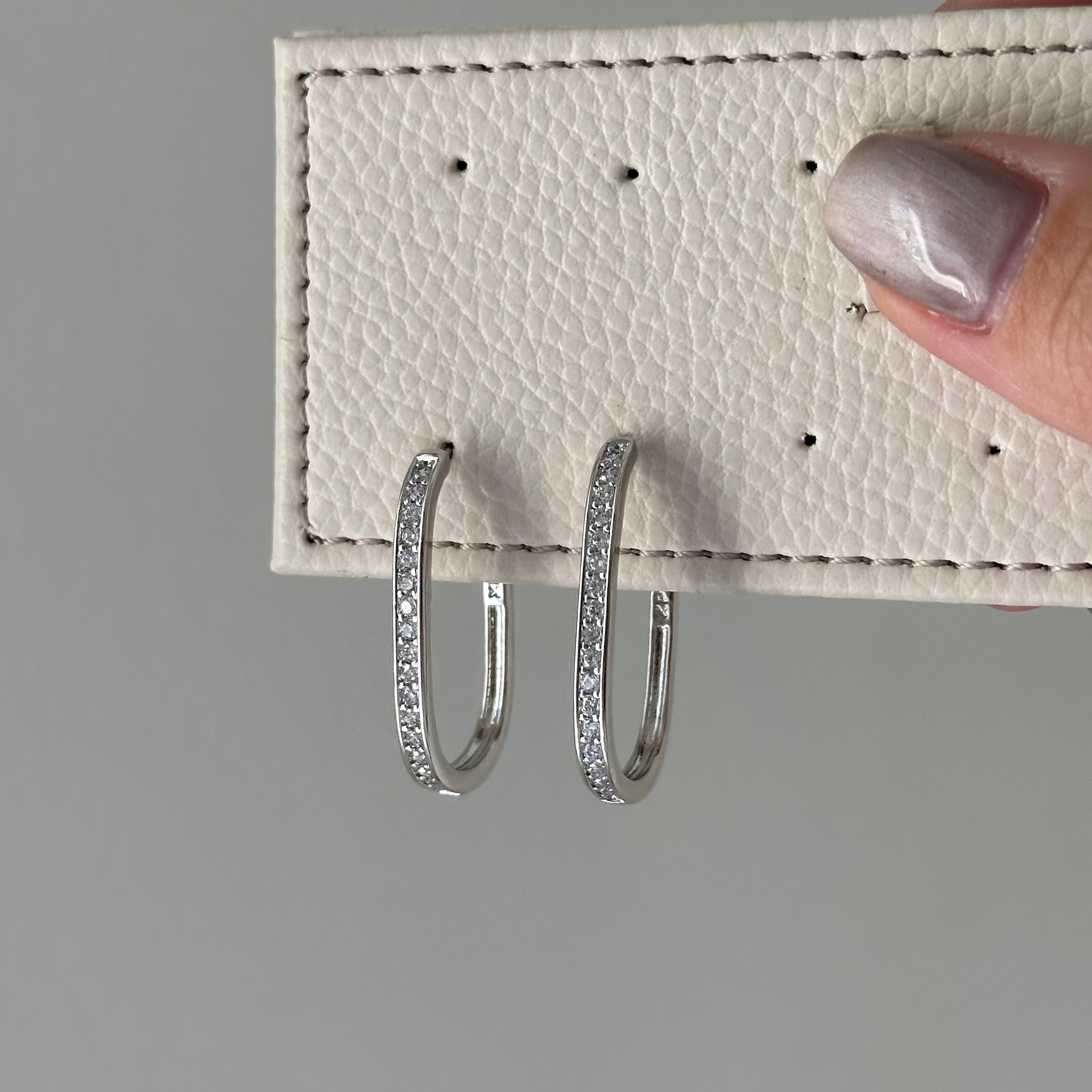 Vip Oval Silver Küpe 
