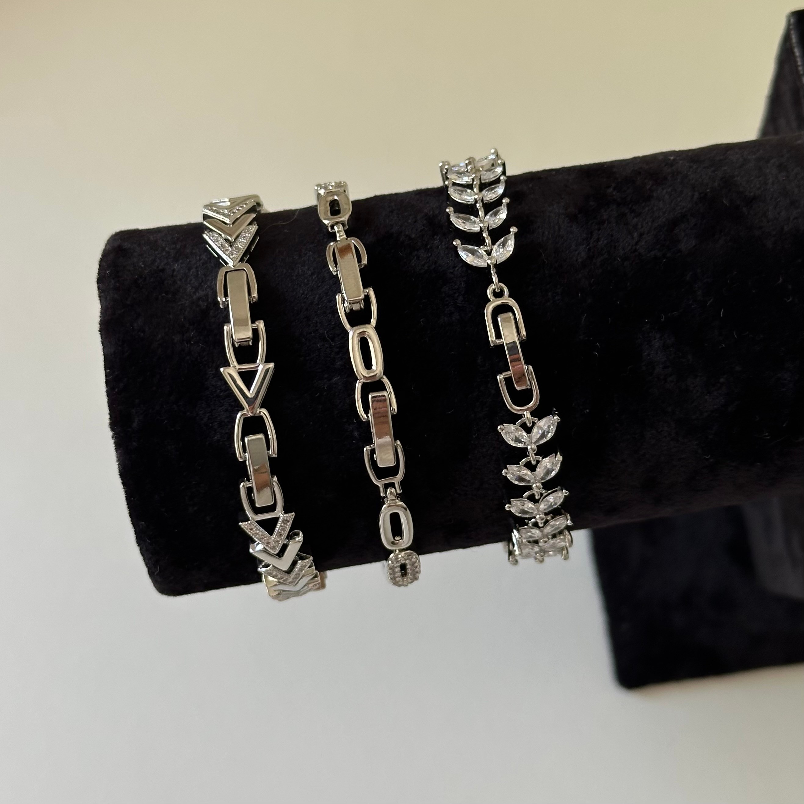 Özel Seri Silver Shine Bileklikler