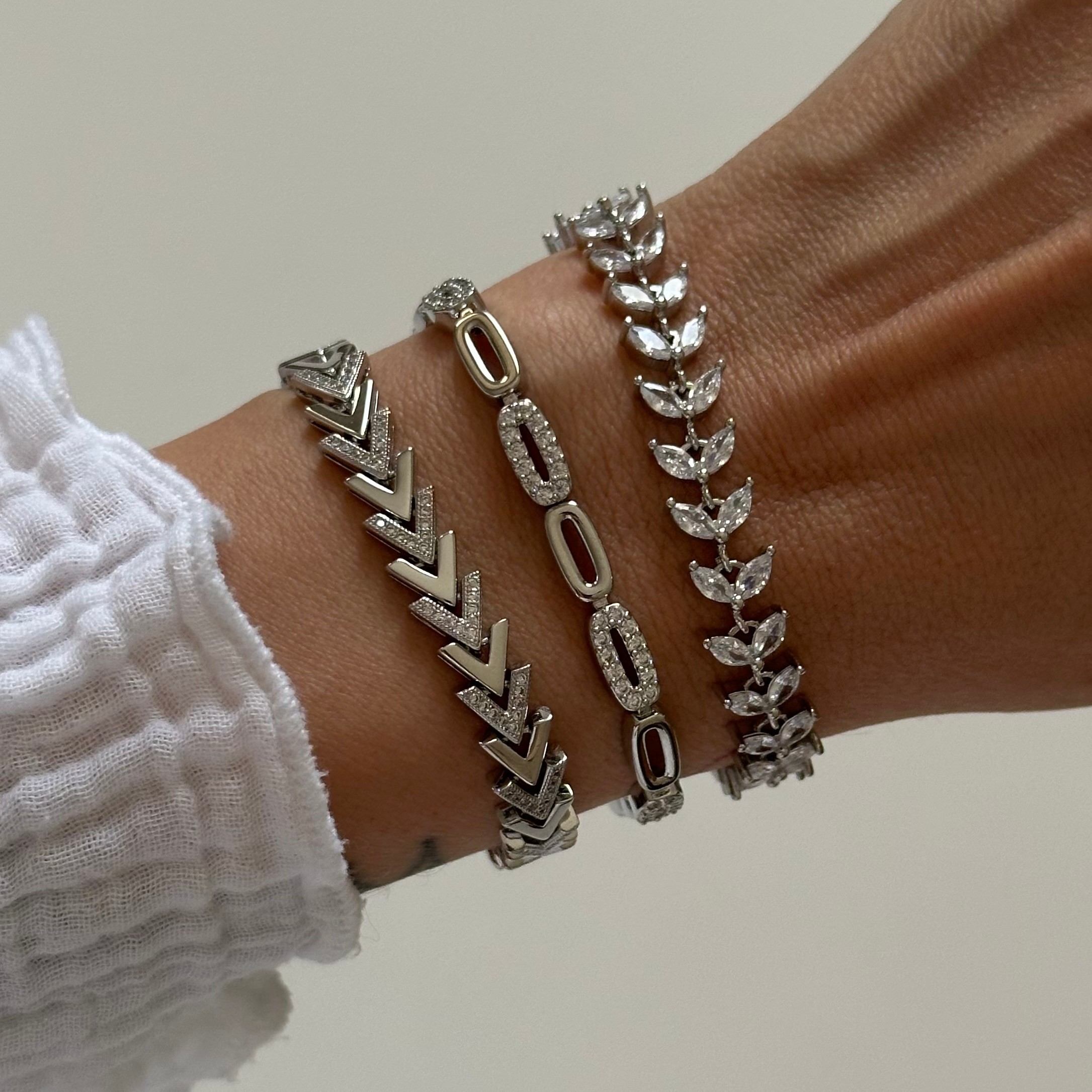 Özel Seri Silver Shine Bileklikler