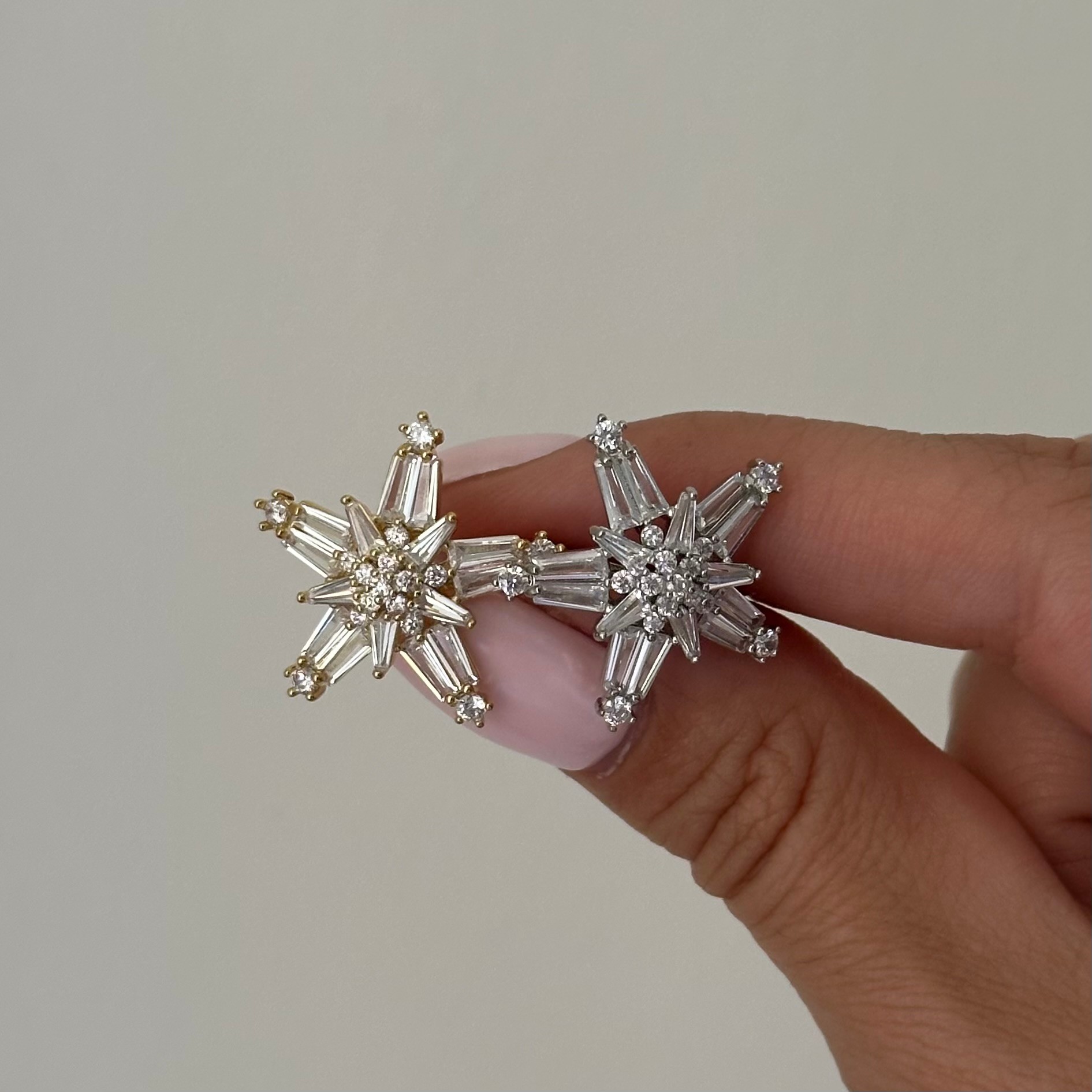 Özel Seri Yıldız Earcuff