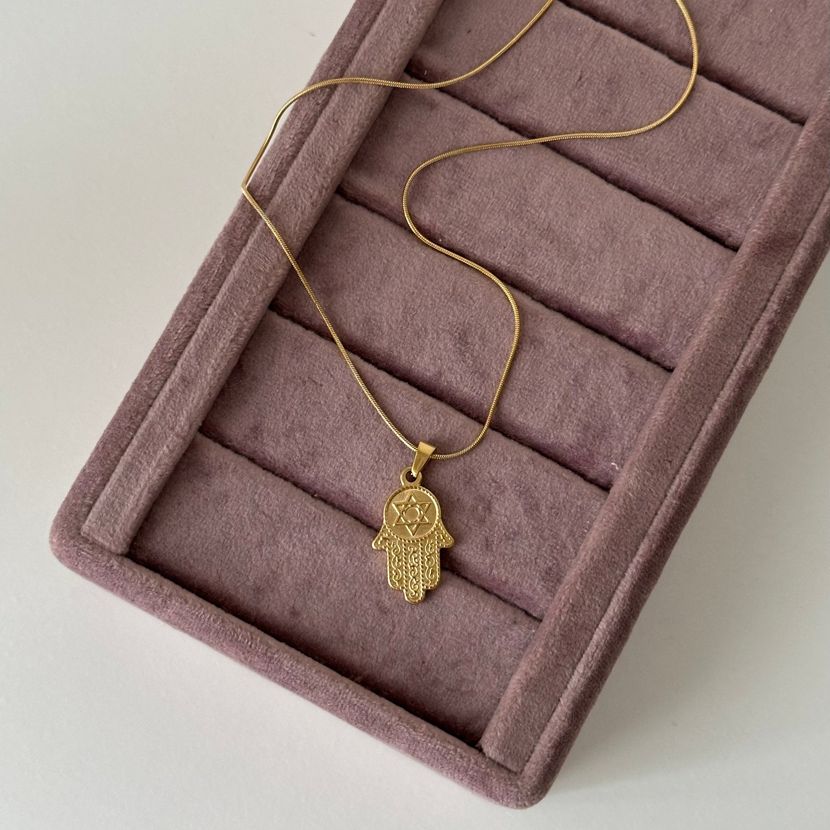 Antik Charm "Fatma Ana Eli" Kolye / Çelik