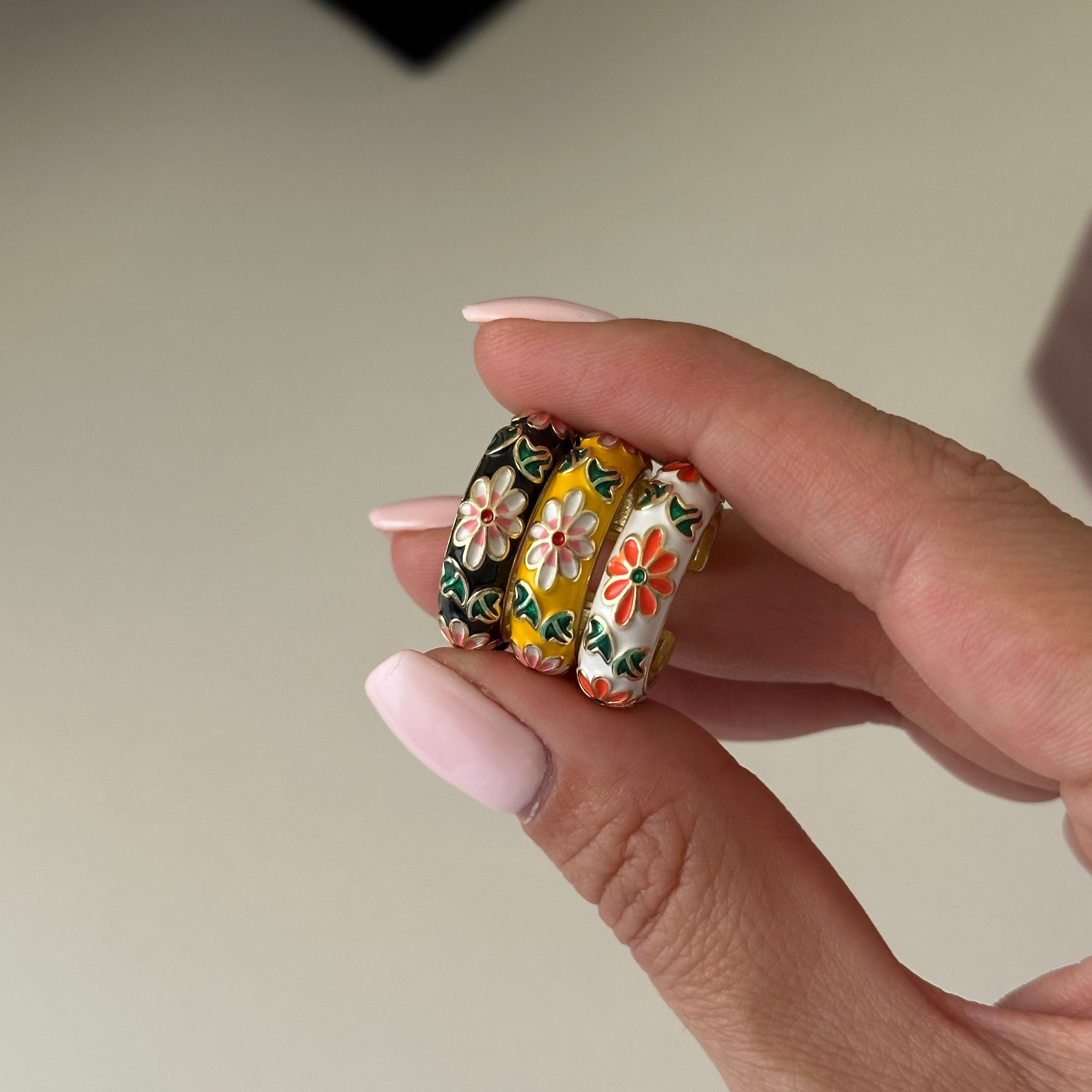 Özel Seri Mineli Çiçek Earcuff
